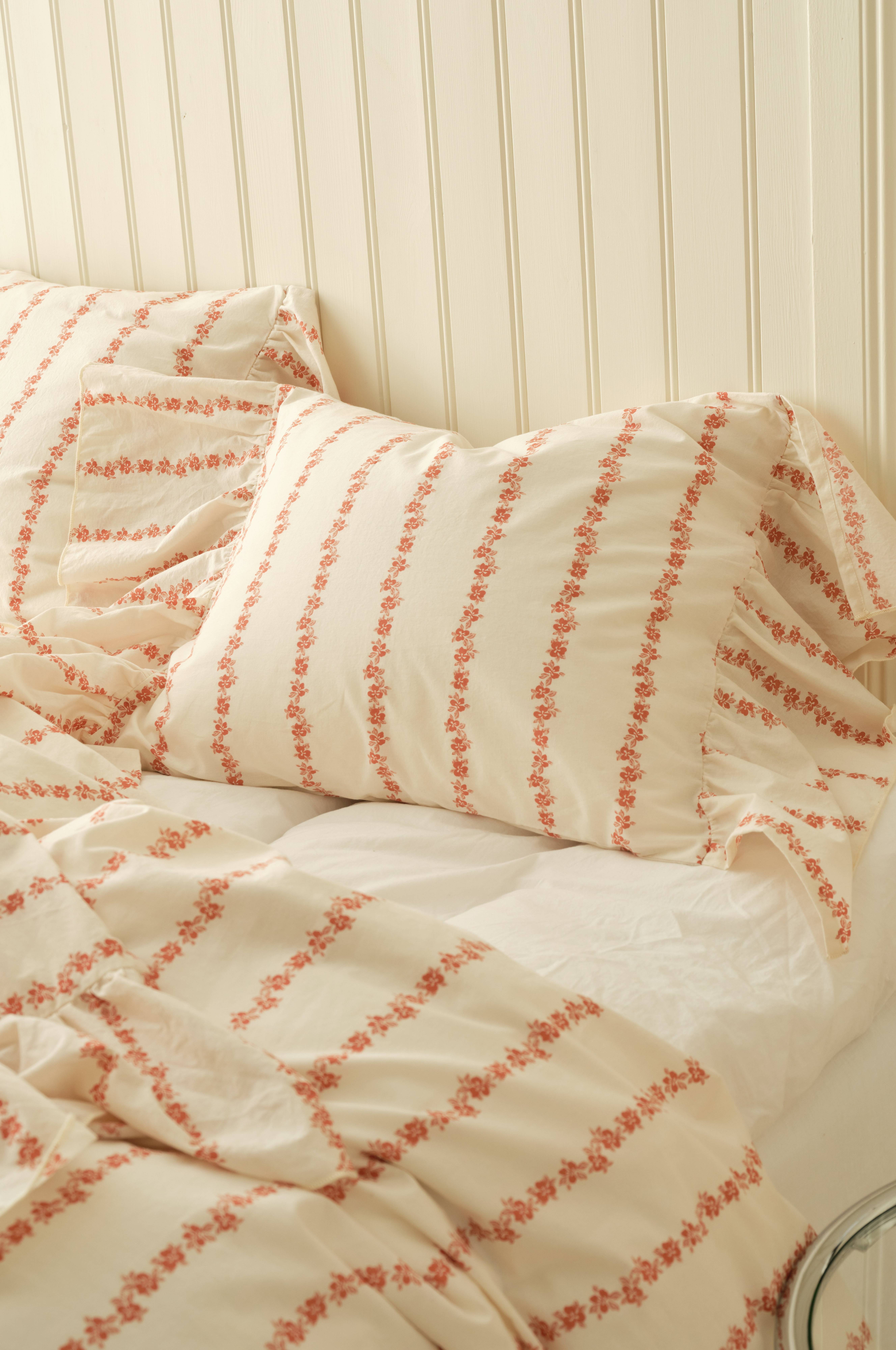 Putetrekk Juliette Garland Giant Frill i vasket bomull