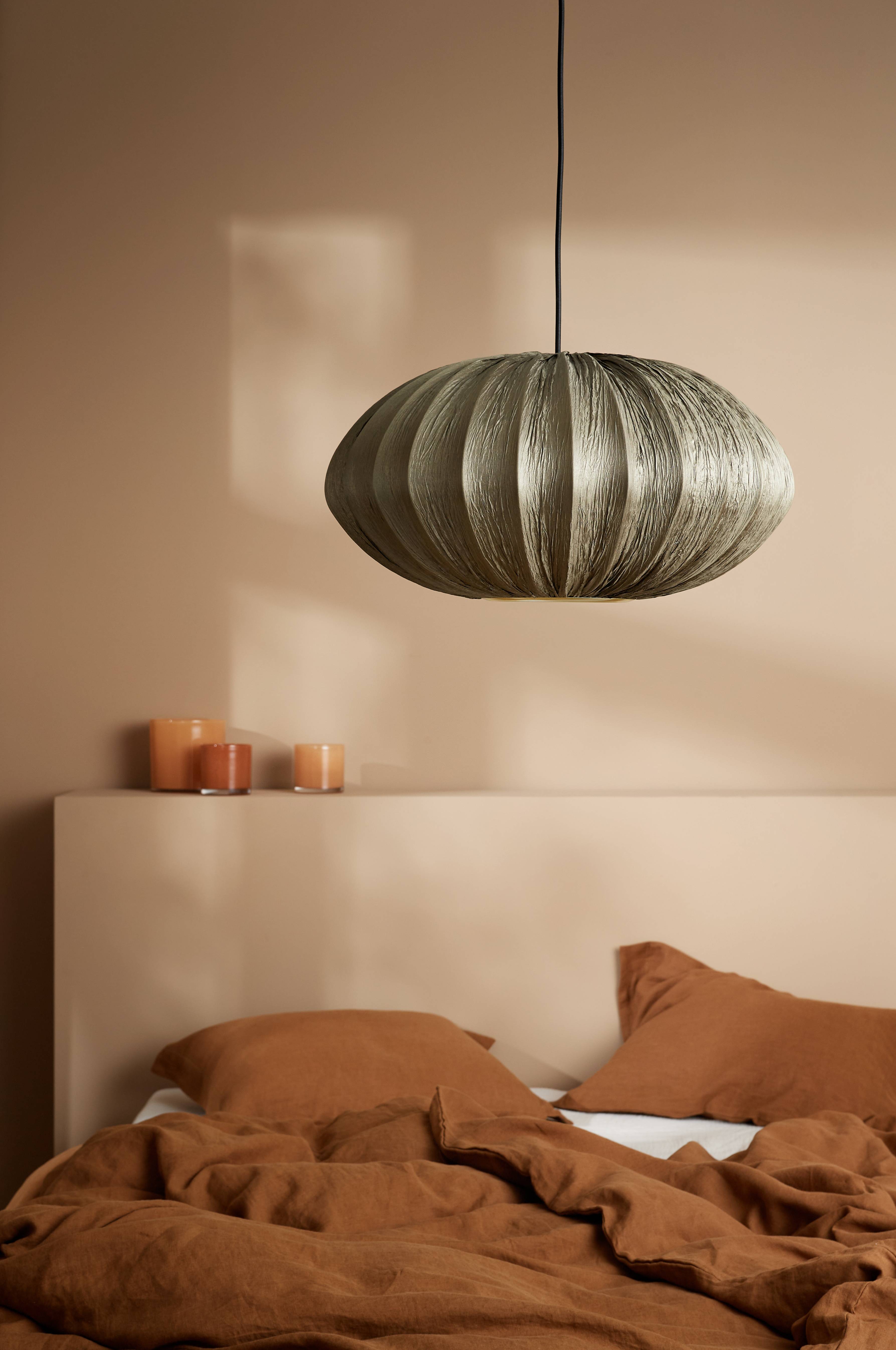 Taklampe Avery