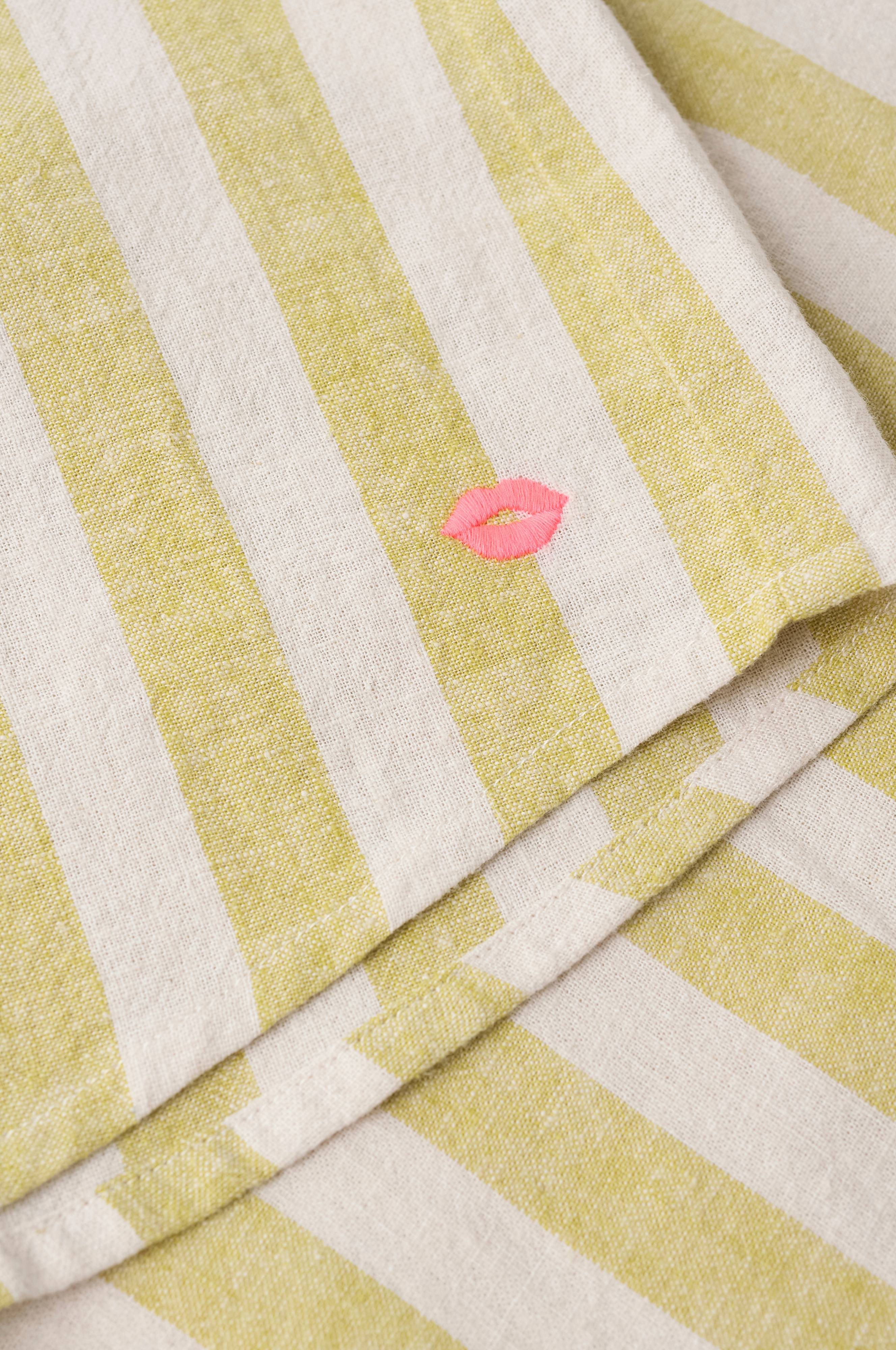 Pysjamasskjorte Elly Classic Stripe i resirkulert halvlinne