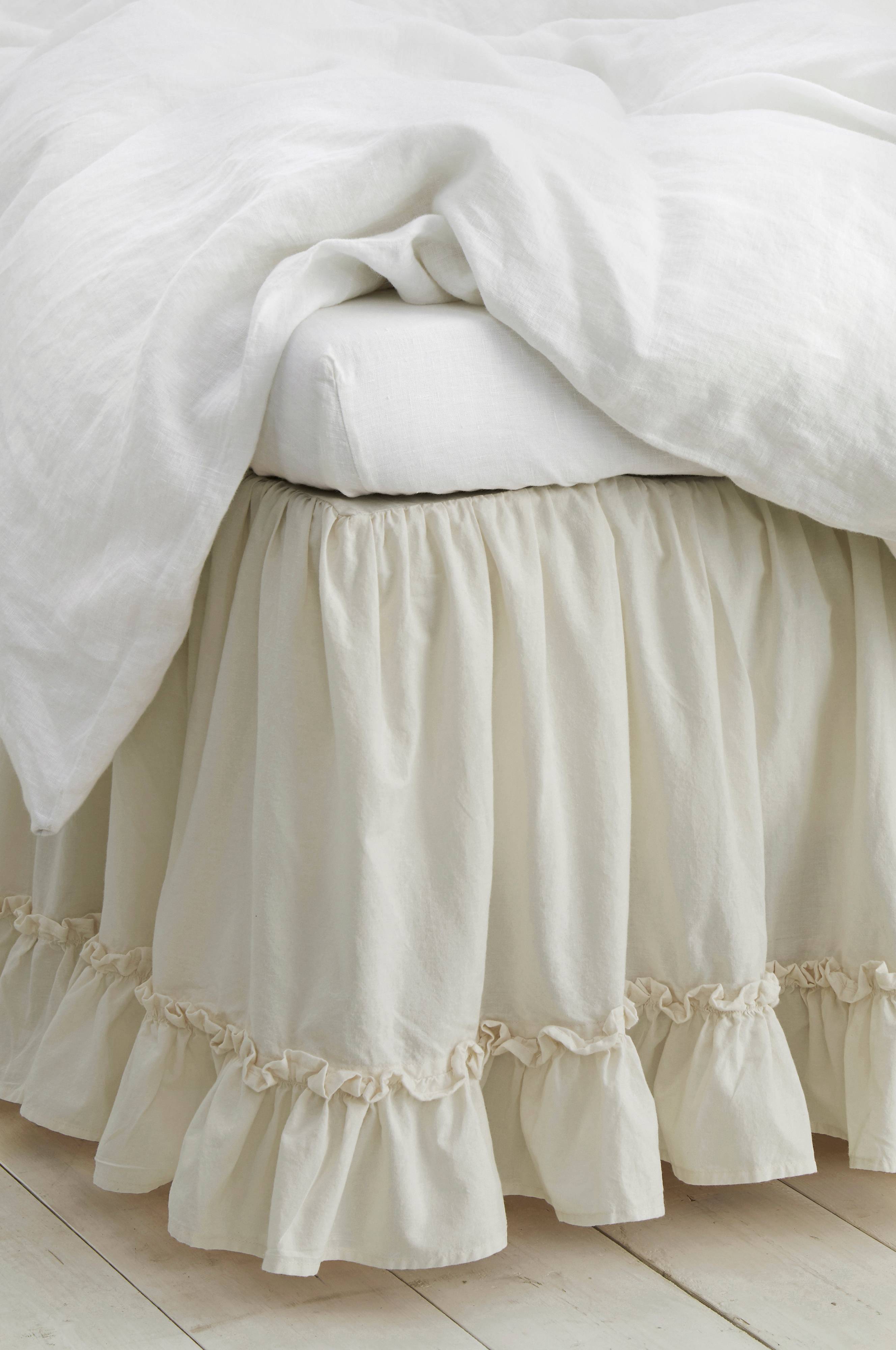 Sengekappe Juliette Frill, høyde 45 cm