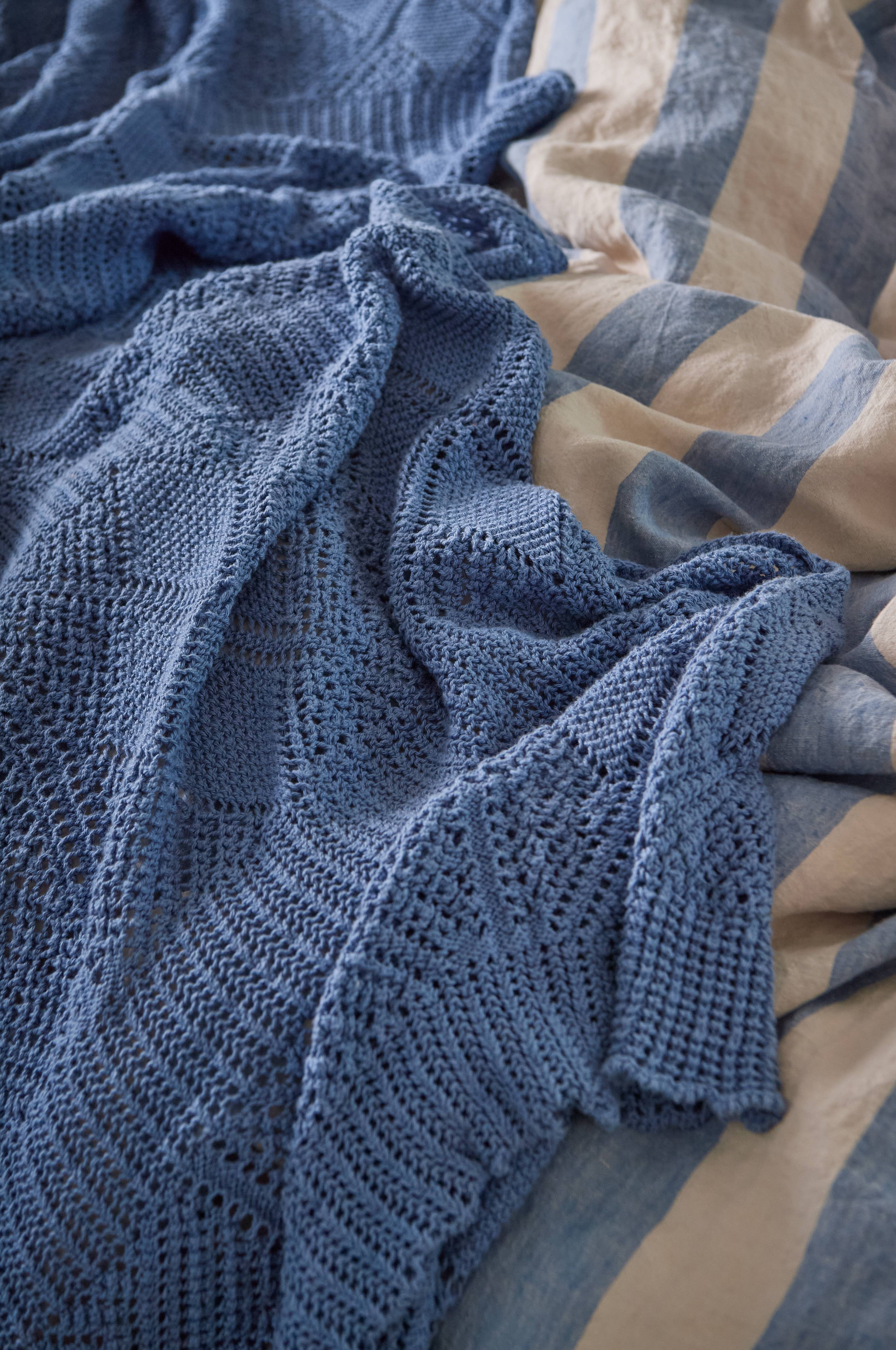 Sengeteppe / pledd Juliette Crochet