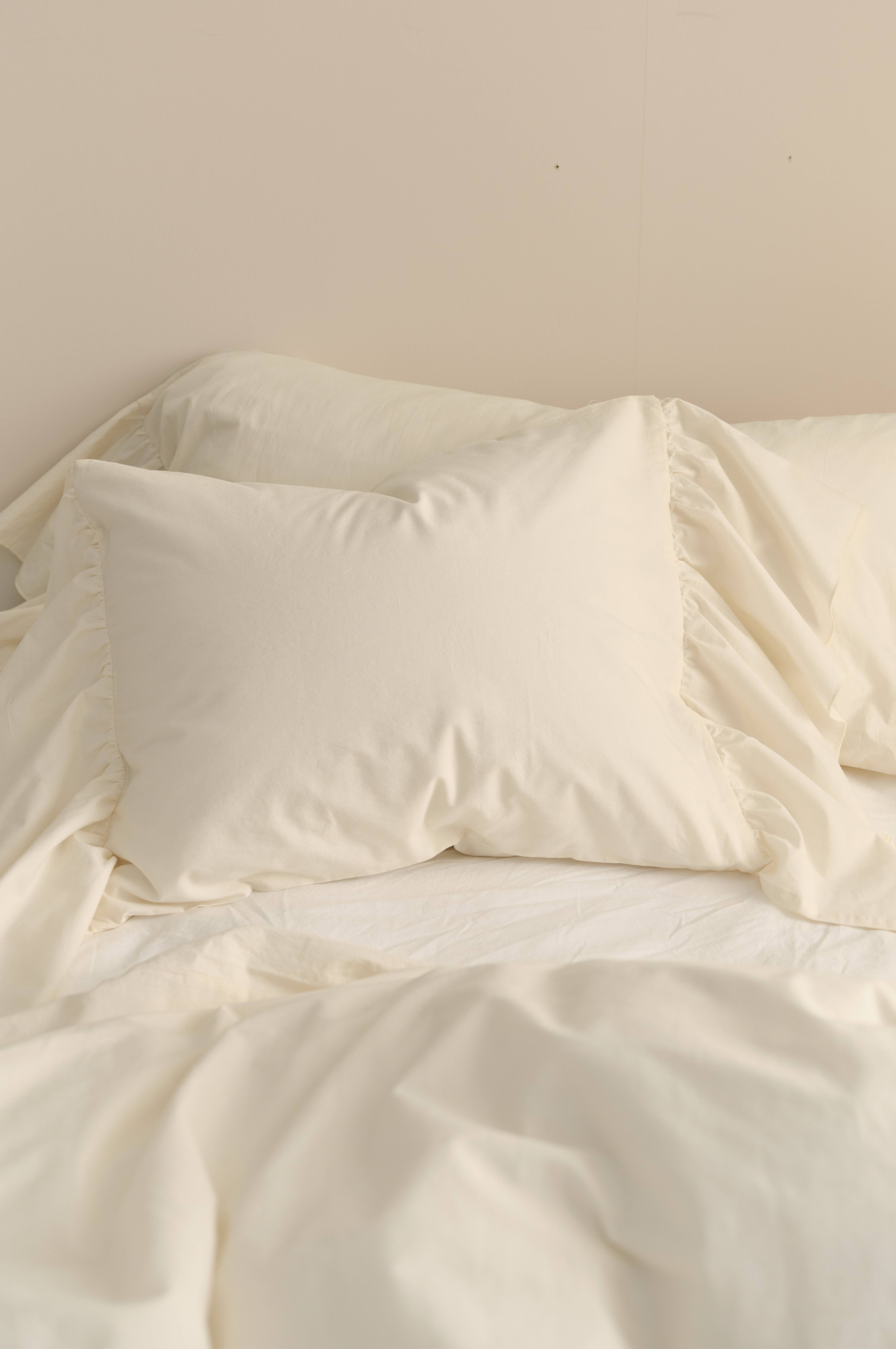 Putetrekk Juliette Giant Frill i vasket bomull