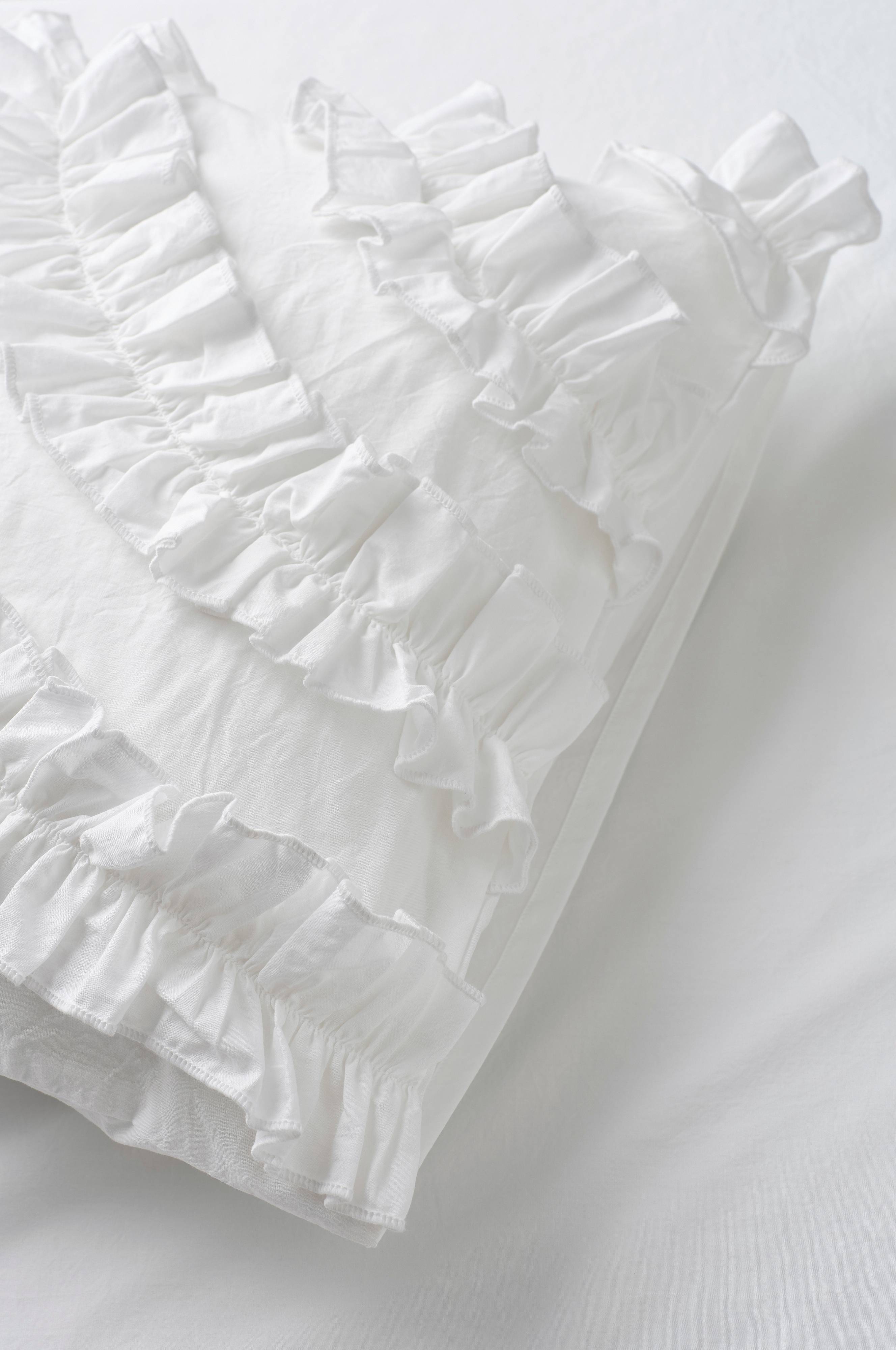 Putetrekk Juliette Curve Frill i vasket bomull