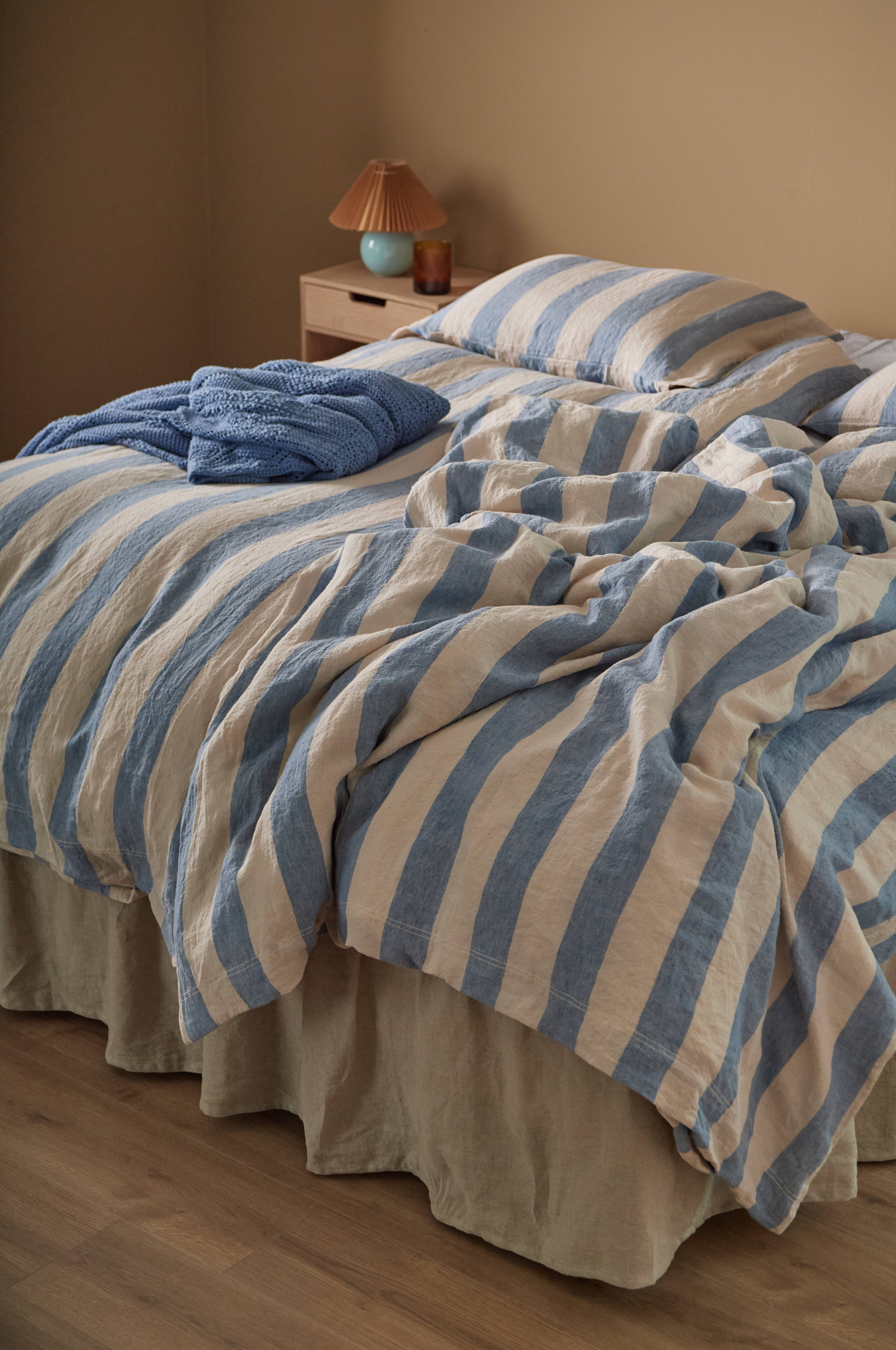 Sengesett Candice Block Stripe i vasket lin, 2 deler