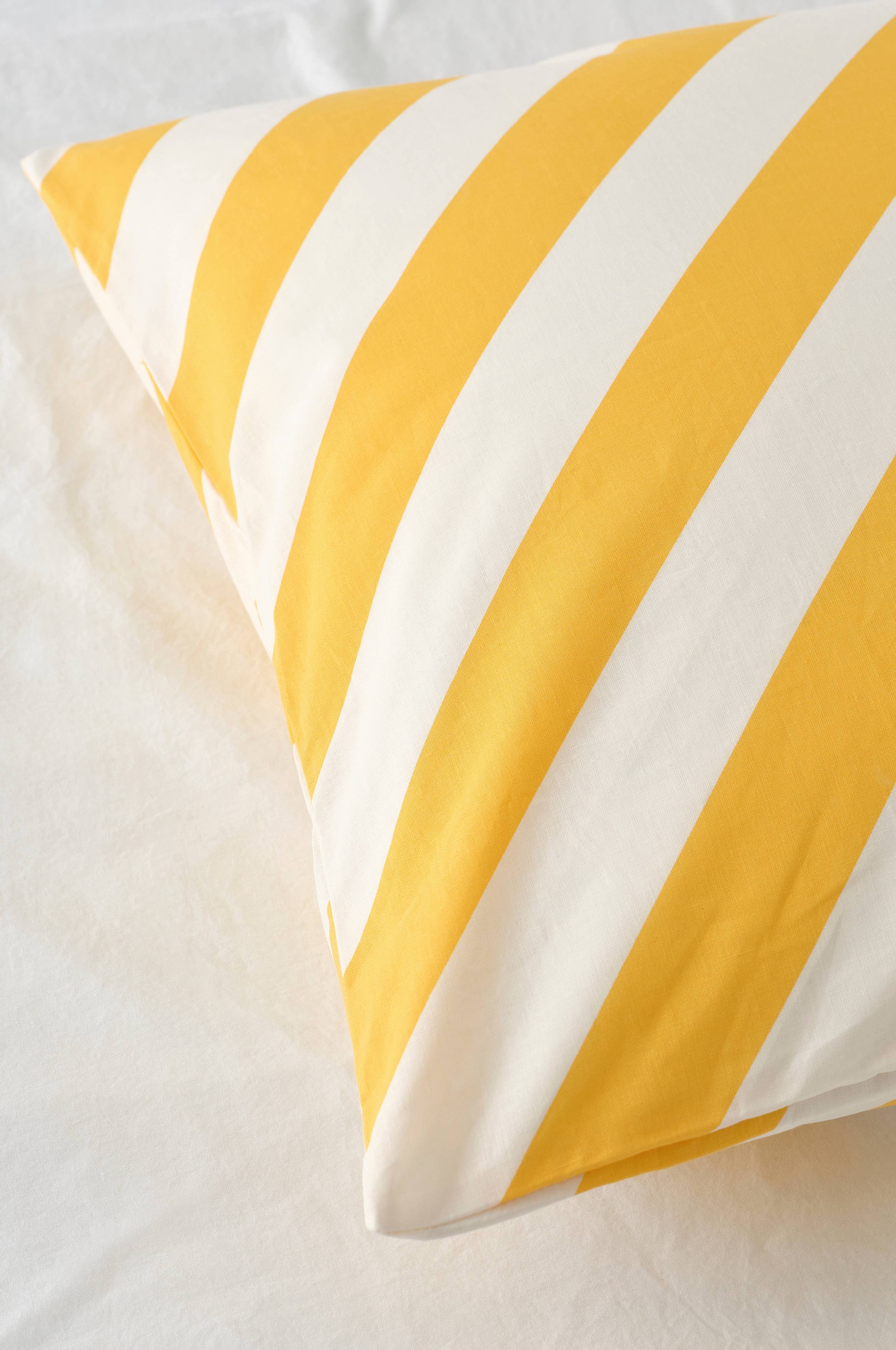 Dynetrekksett Diagonal Stripe i bomull 2 deler