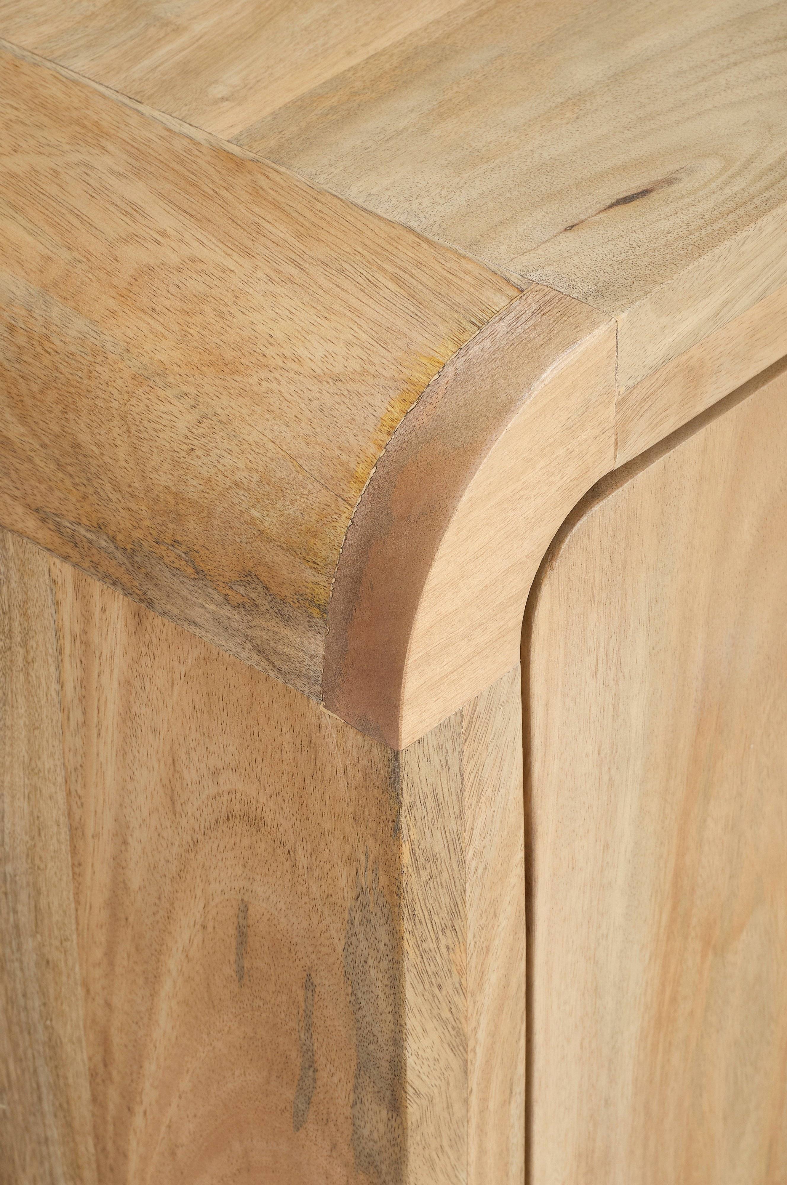 Skap Small Curve