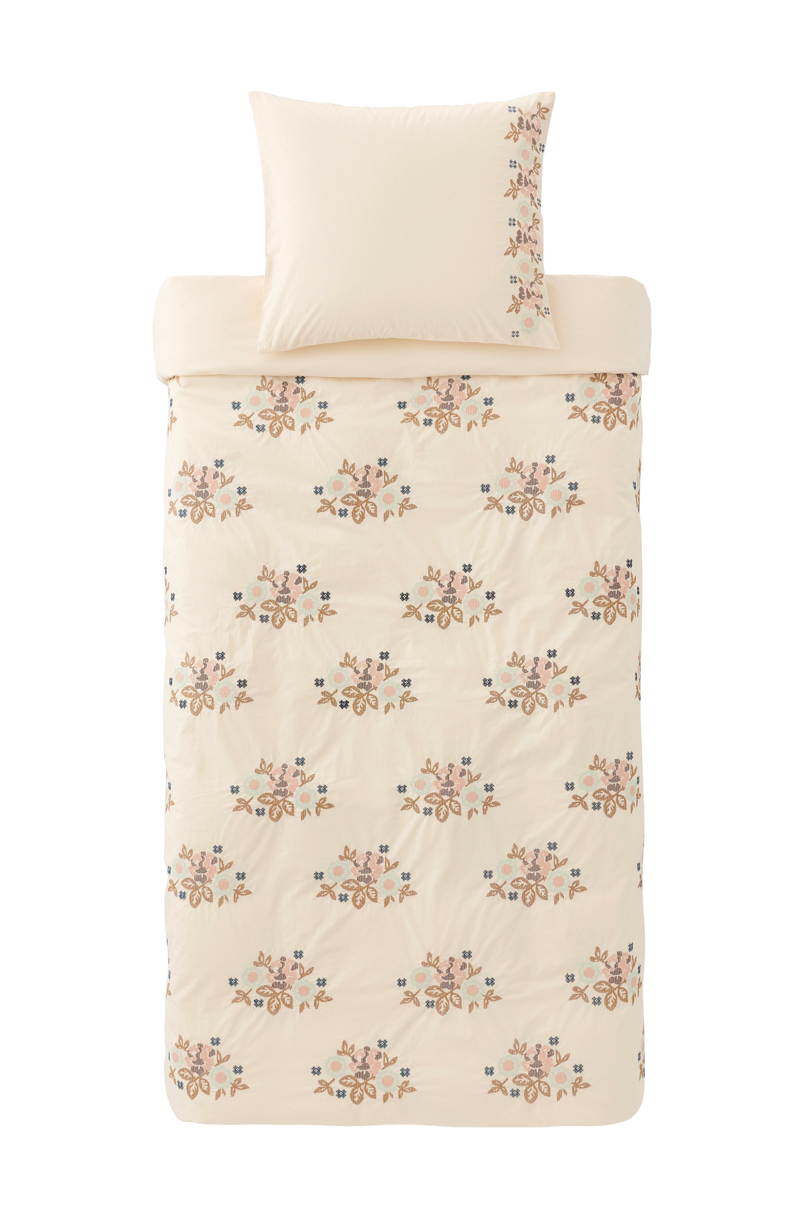 Sengesett Avery Cross Stitch i bomullspercale