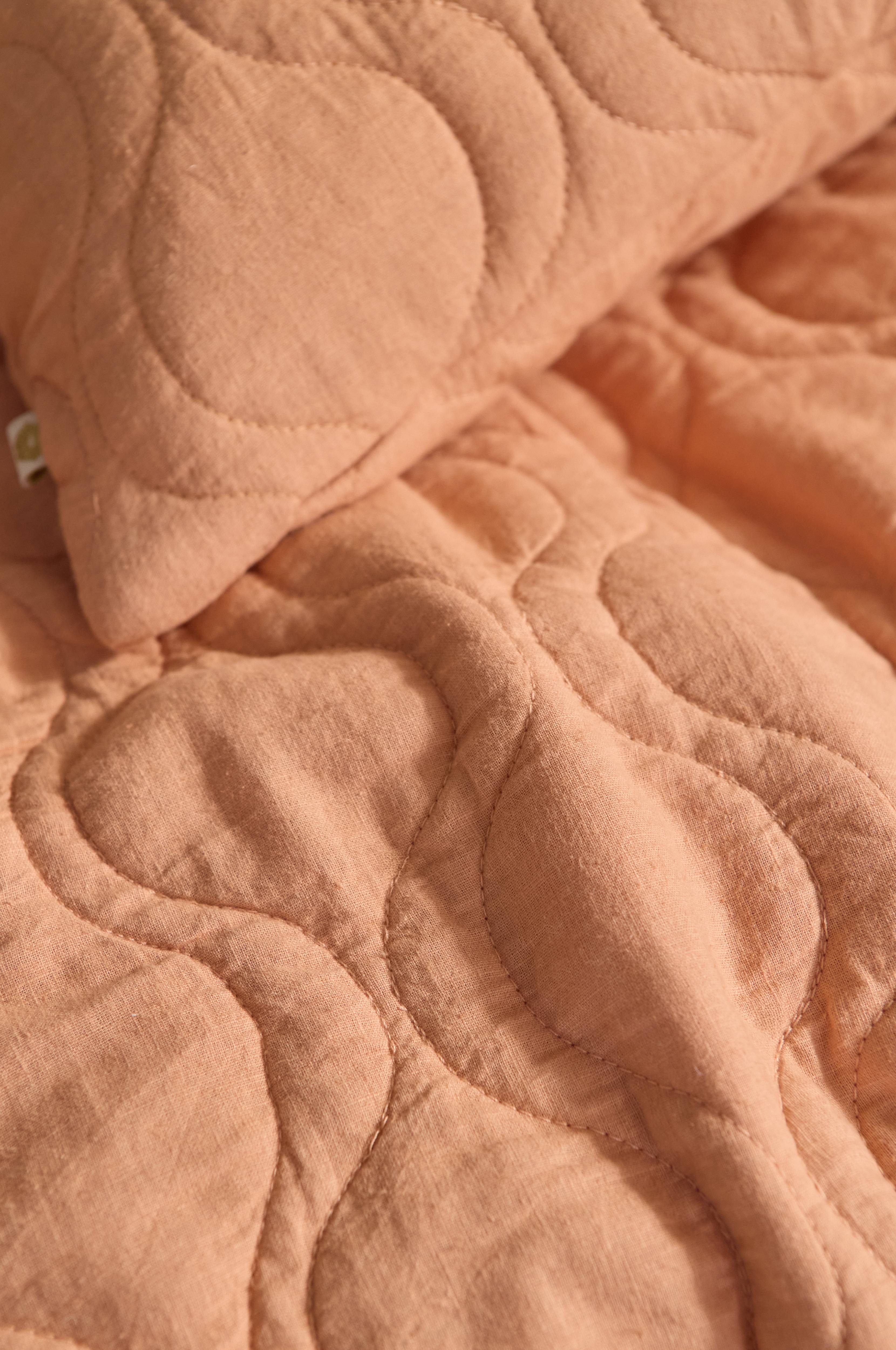 Putetrekk Elly Quilted i resirkulert halvlinne