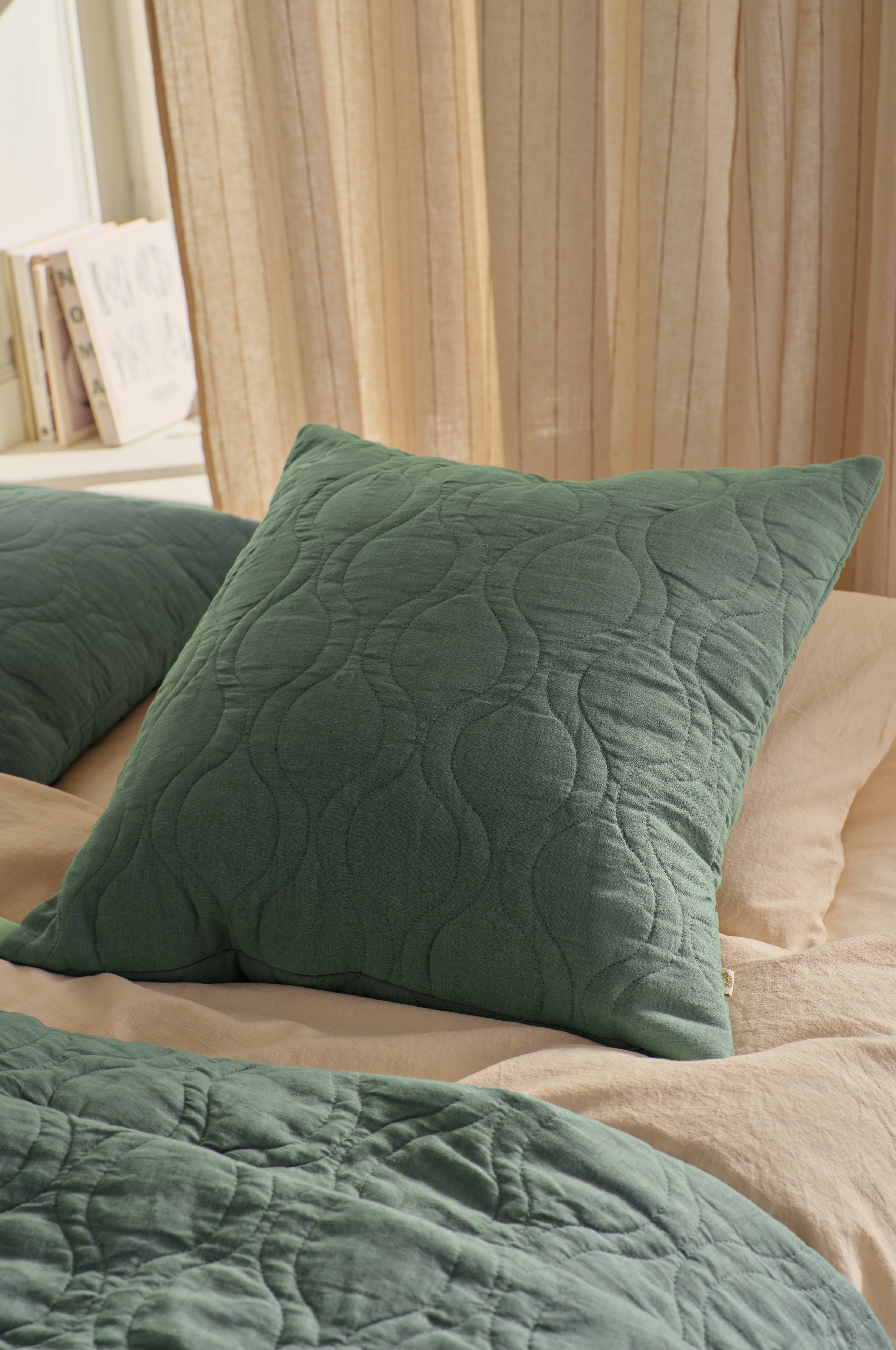 Putetrekk Elly Quilted i resirkulert halvlinne