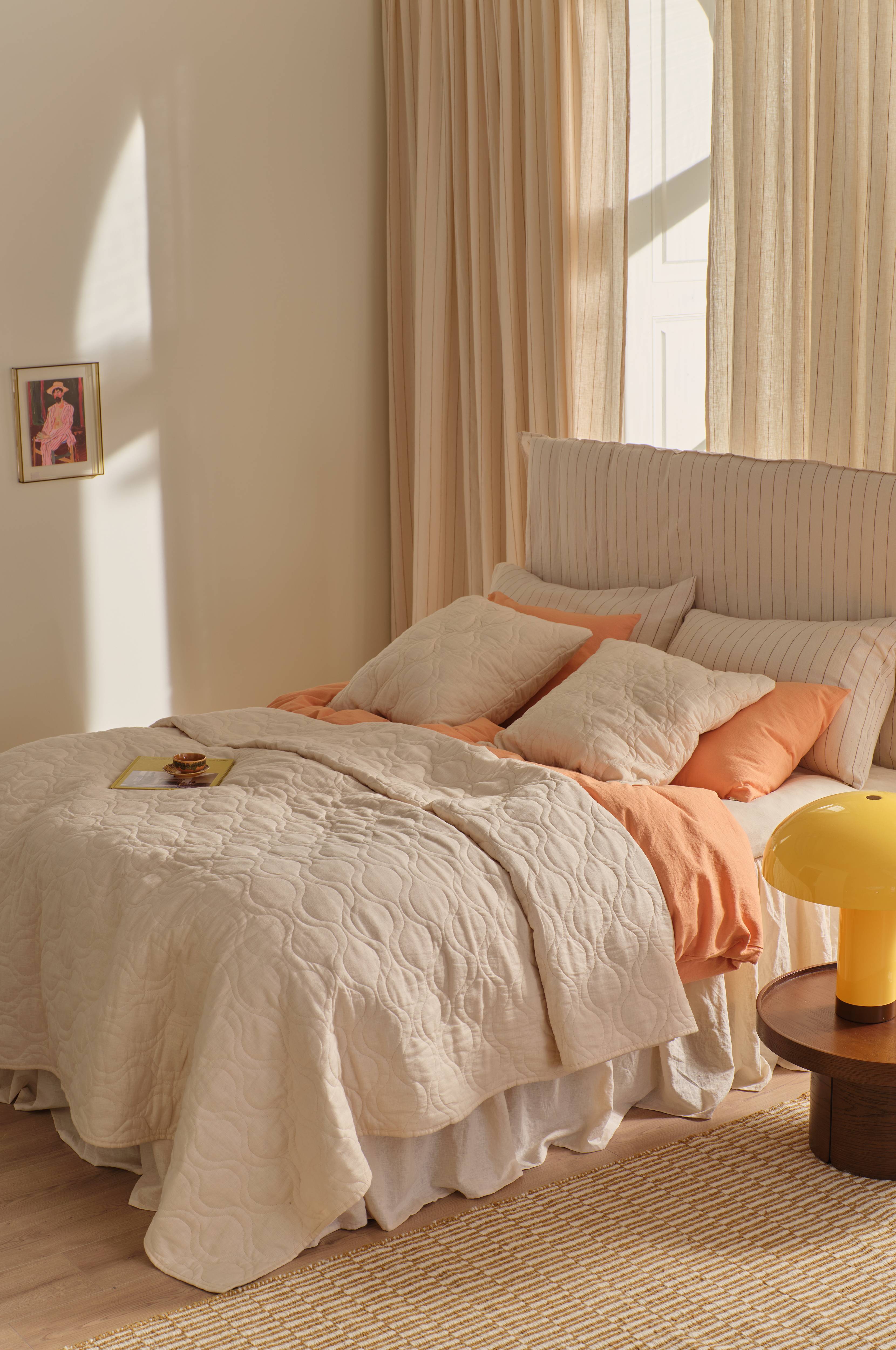 Sengeteppe Elly Quilted i resirkulert halvlinne