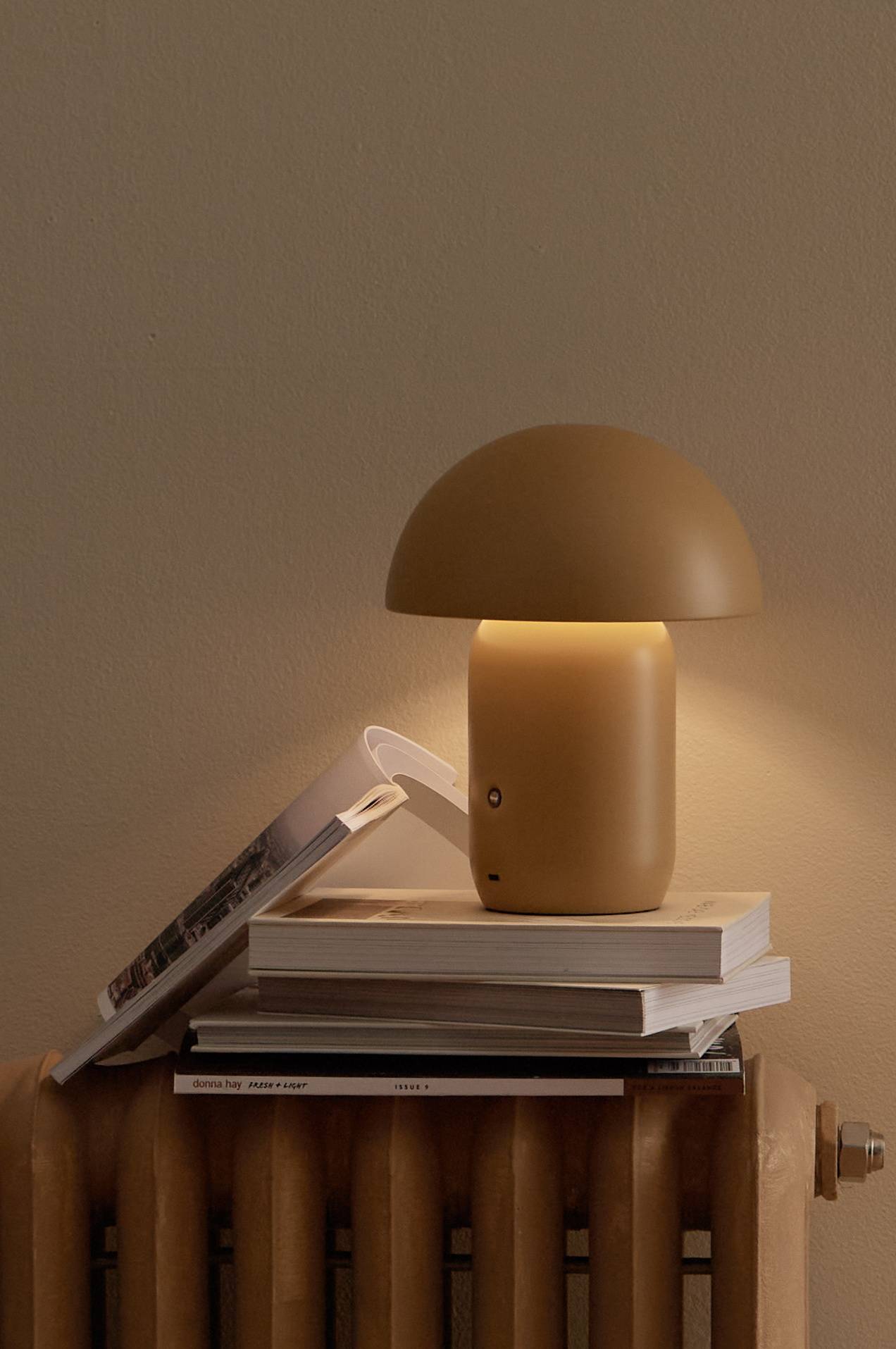 Ted oppladbar bordlampe