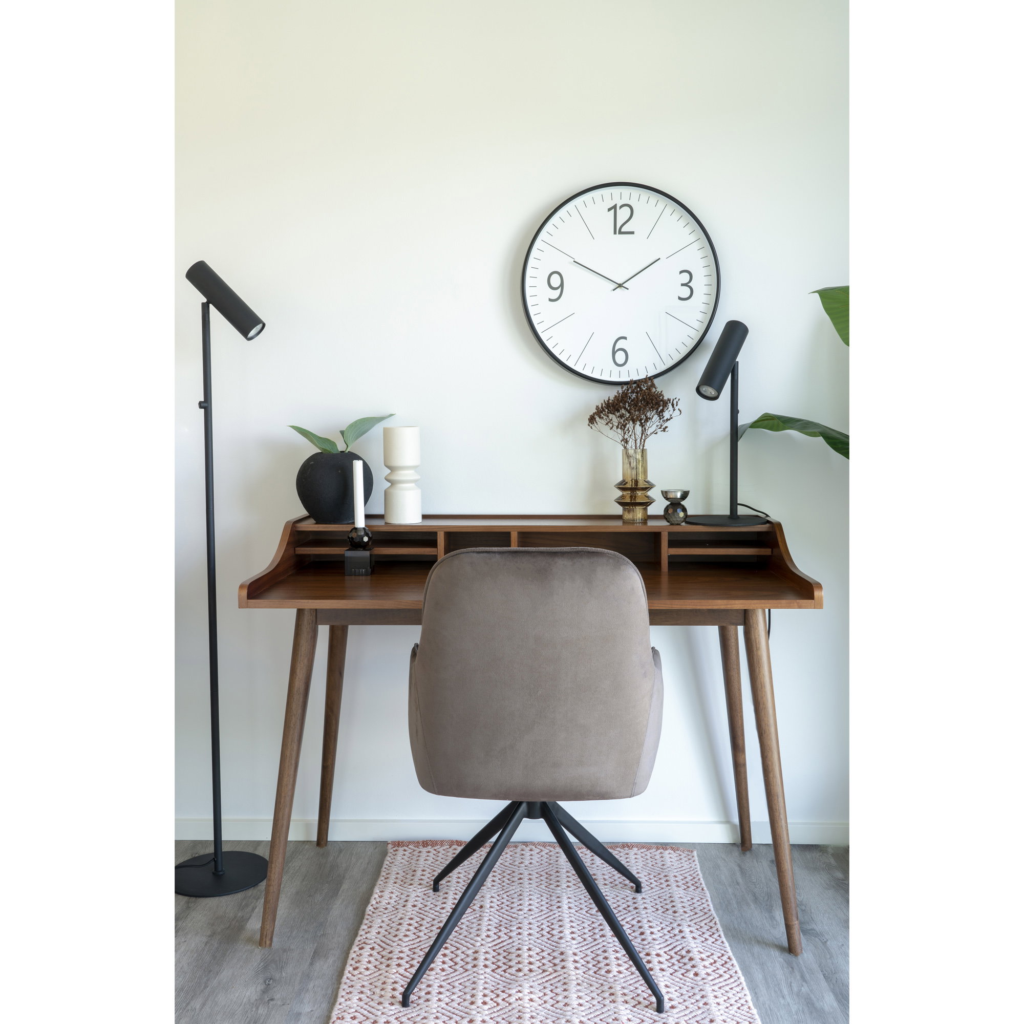 Harbo Dining Chair with swivel