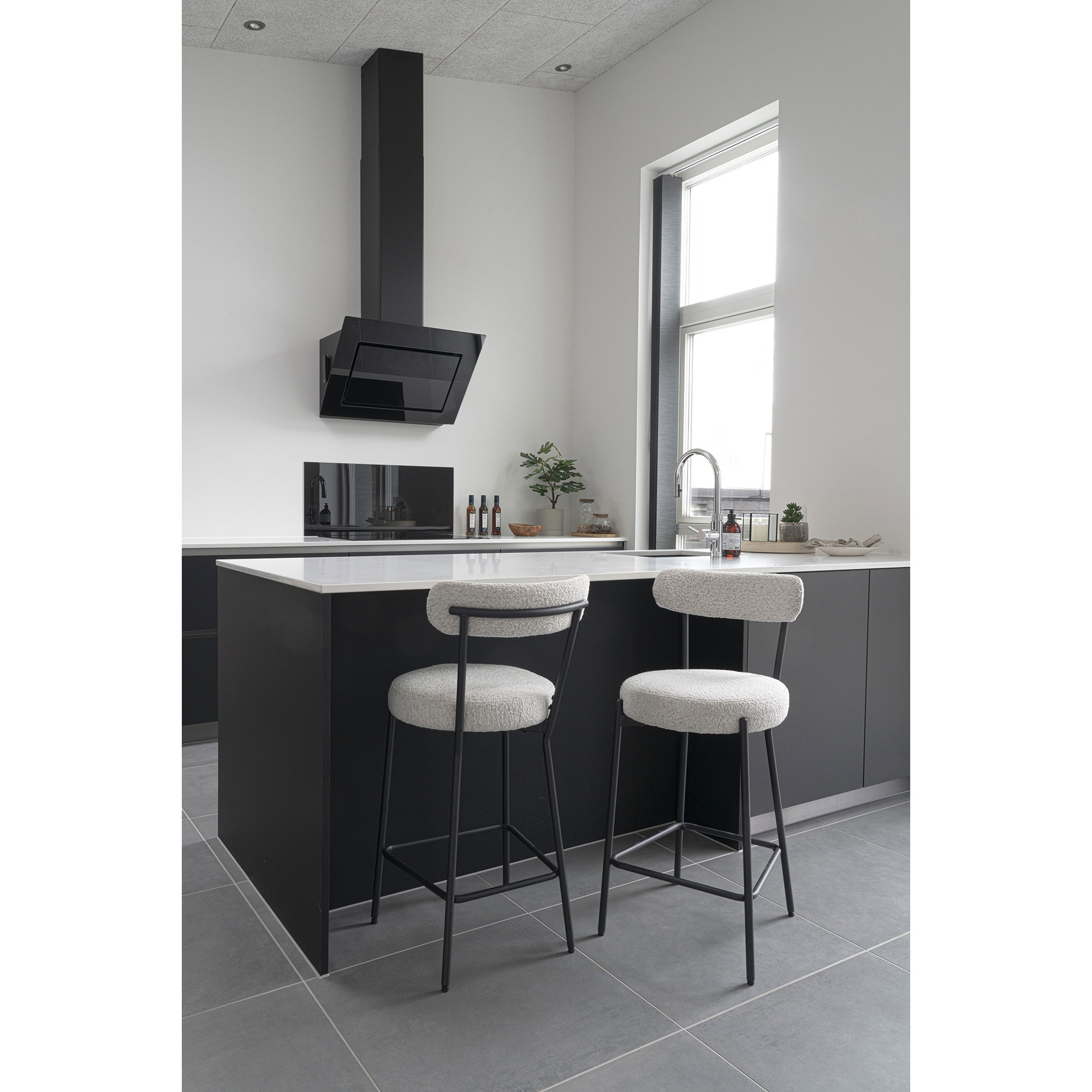 Badalona Counter Chair