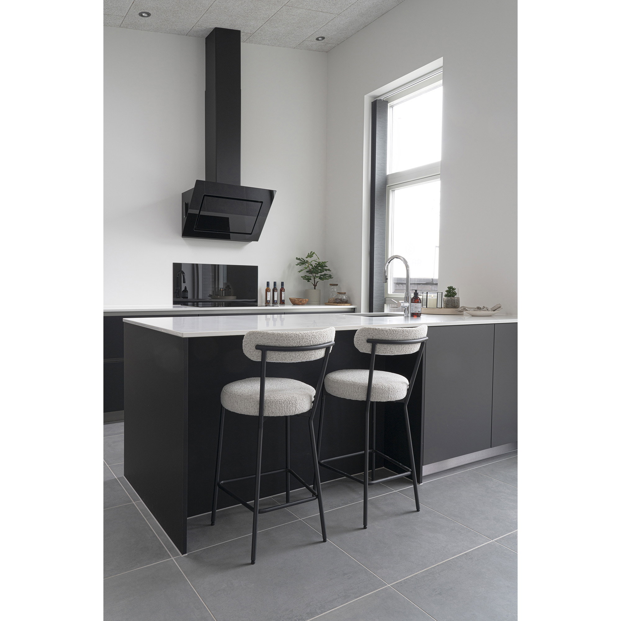 Badalona Counter Chair