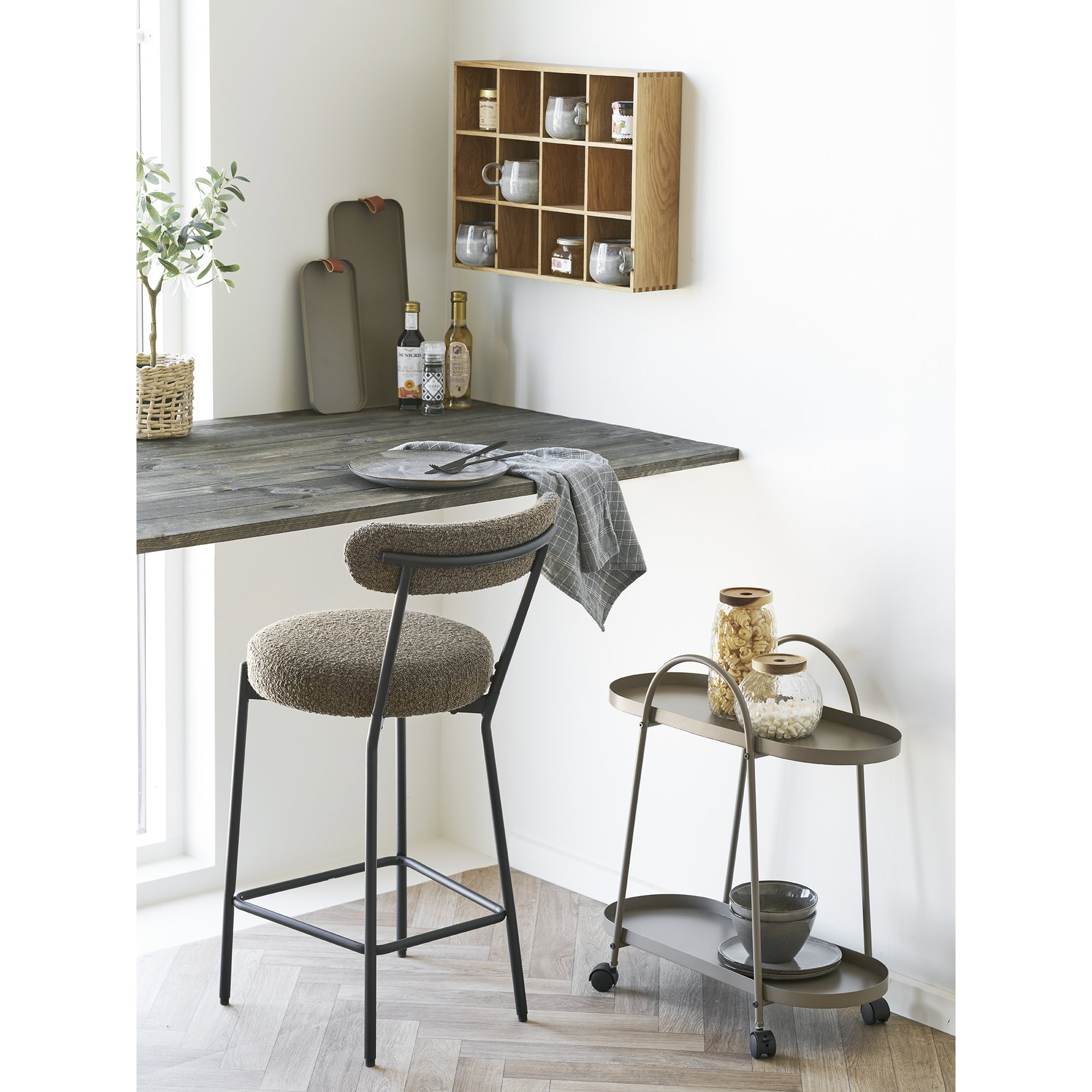Badalona Counter Chair