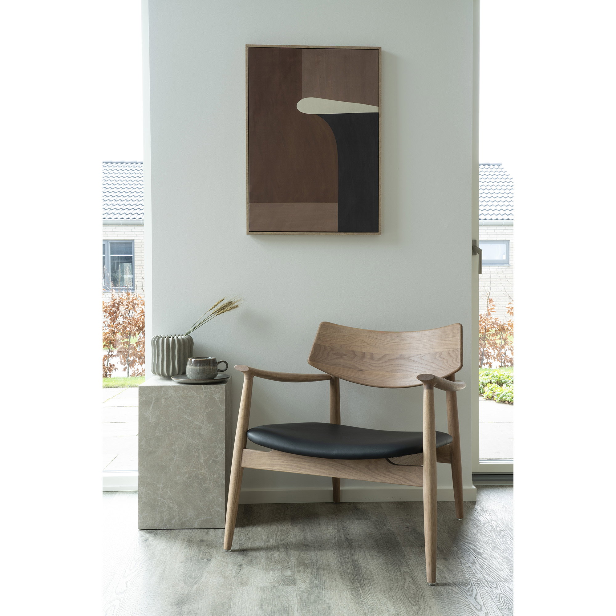 Olvera Lounge chair