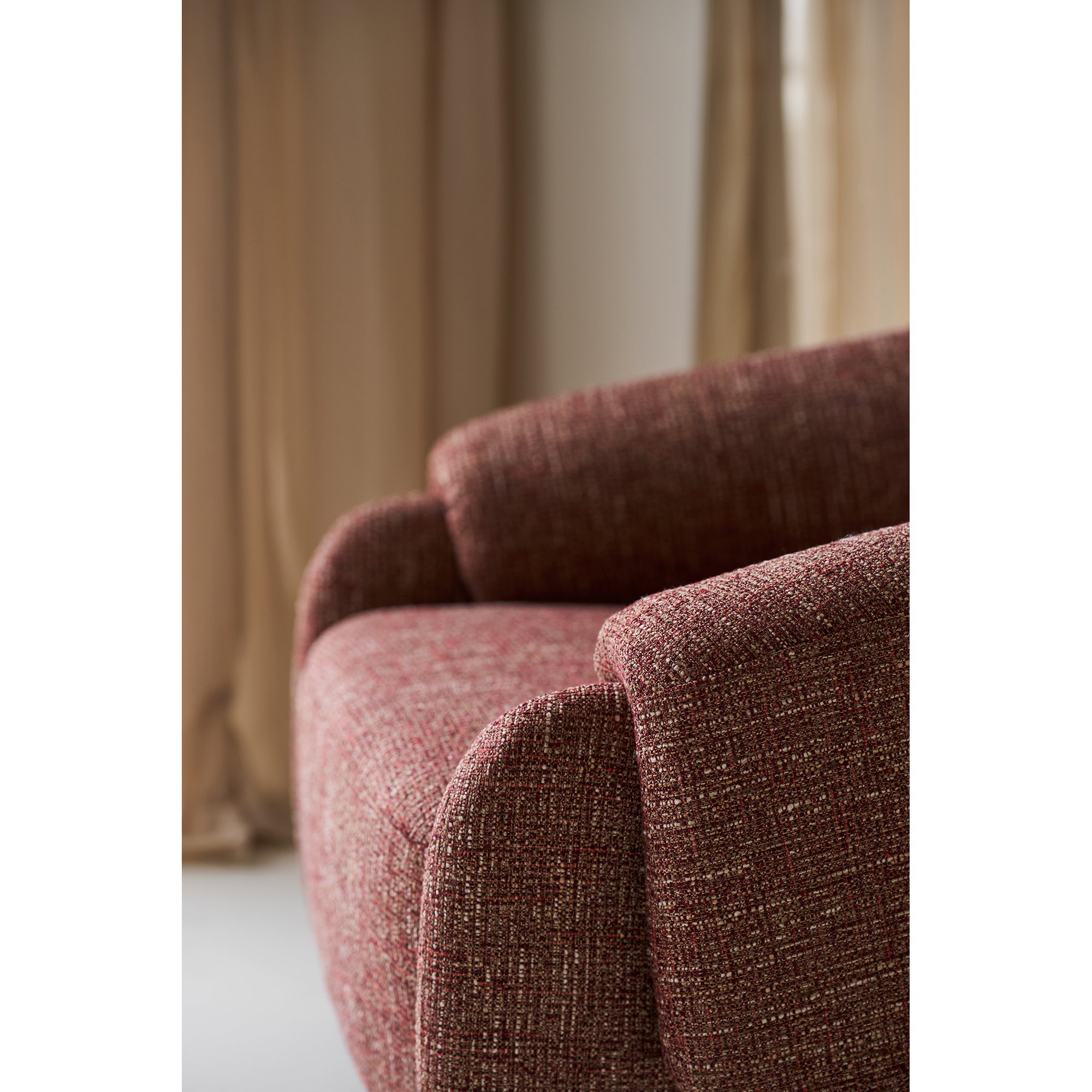 Hamilton Lounge chair