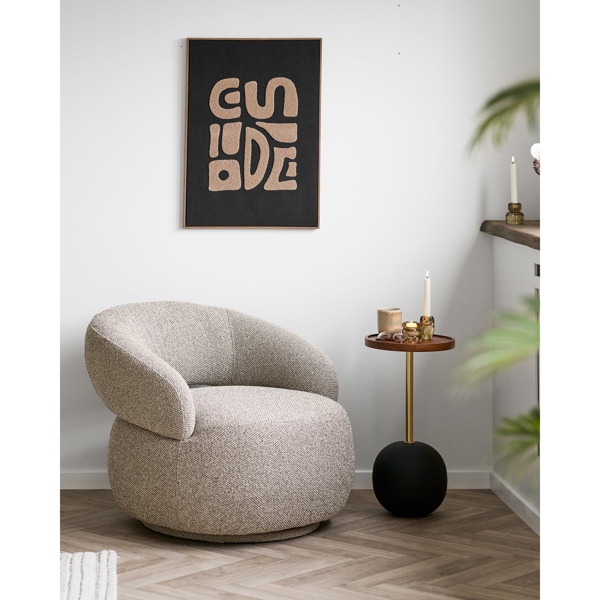 Sion Lounge chair