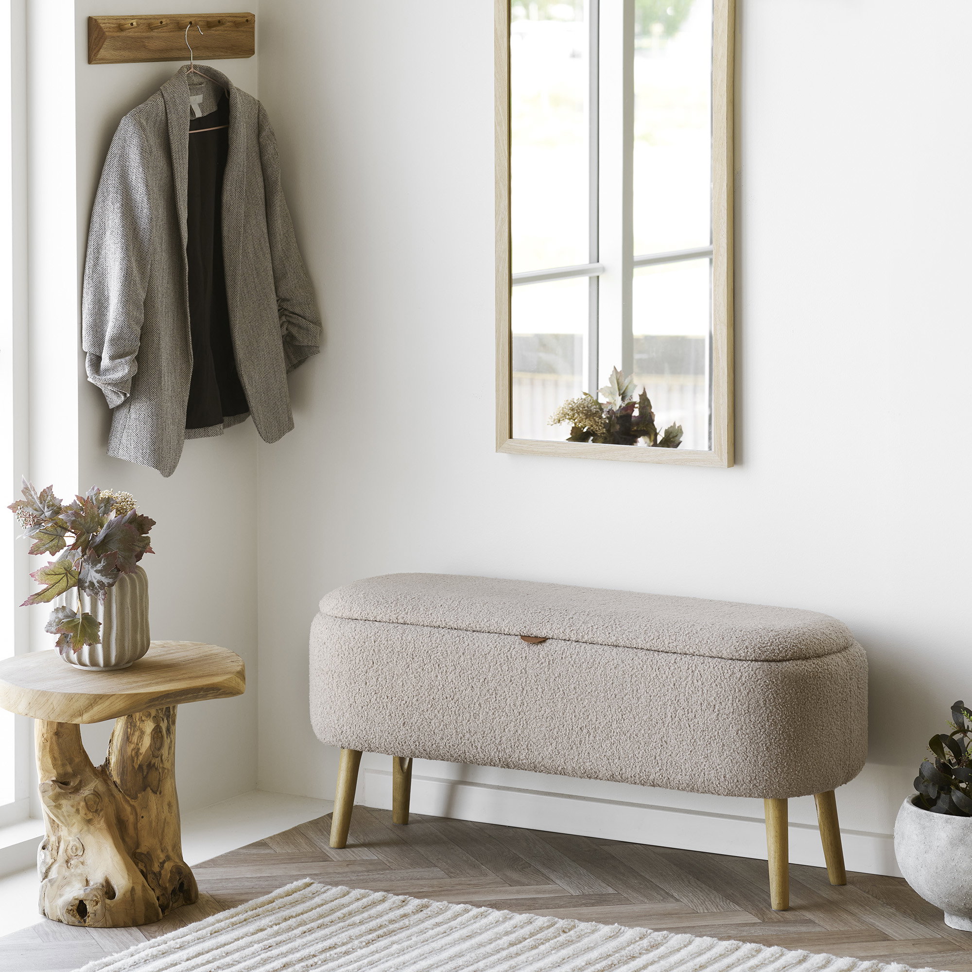 Harlow Bench