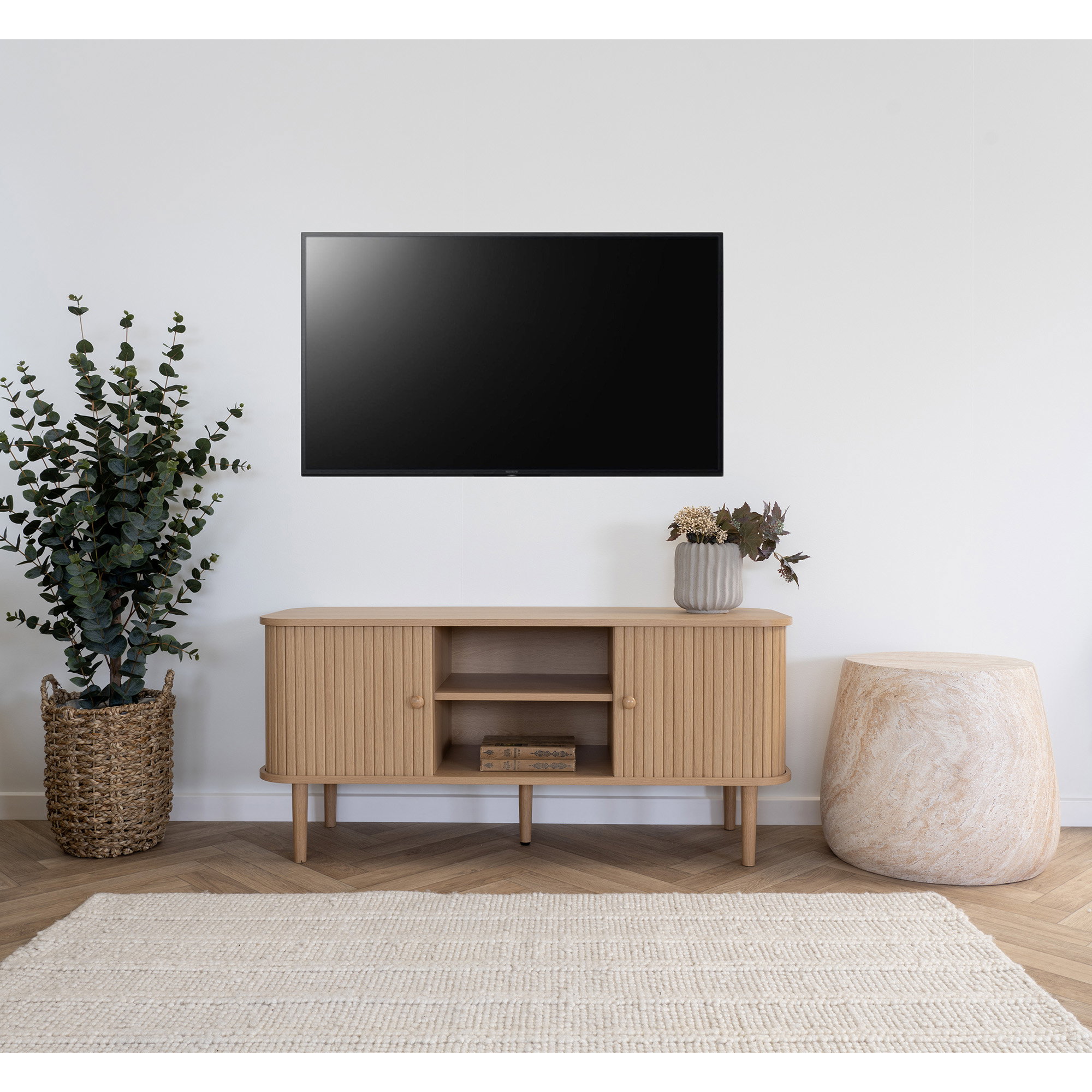 Nikko TV-Bench
