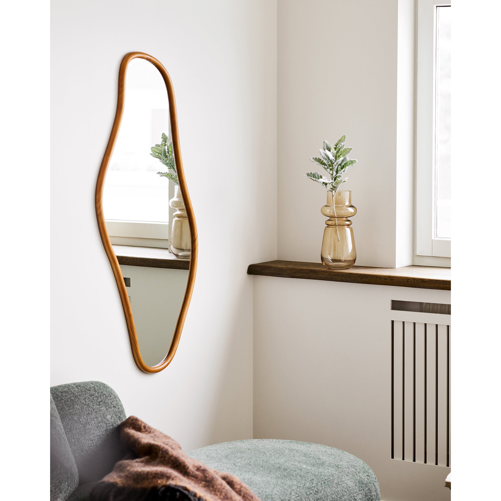 Brandsby Mirror