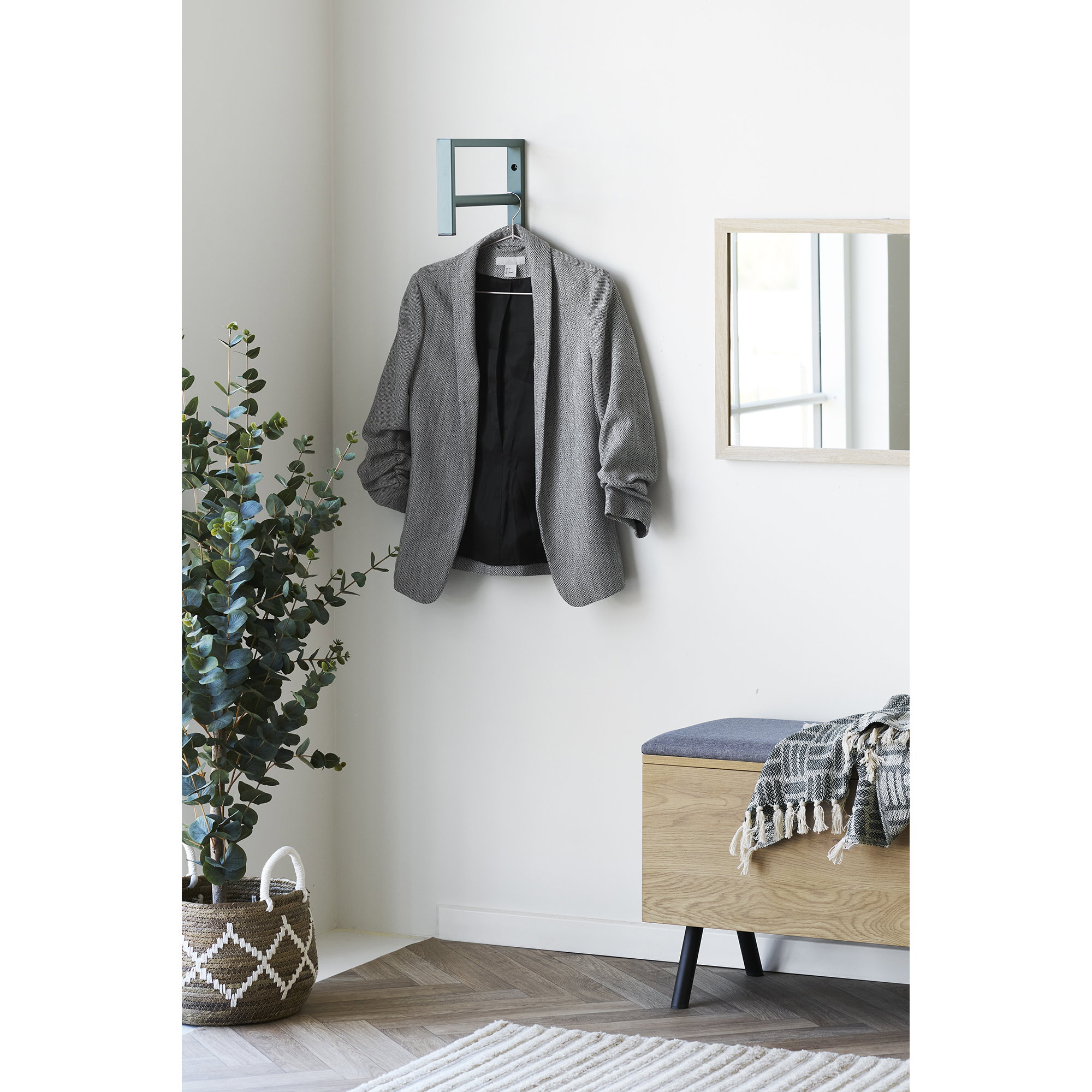 Trento Clothes Rack