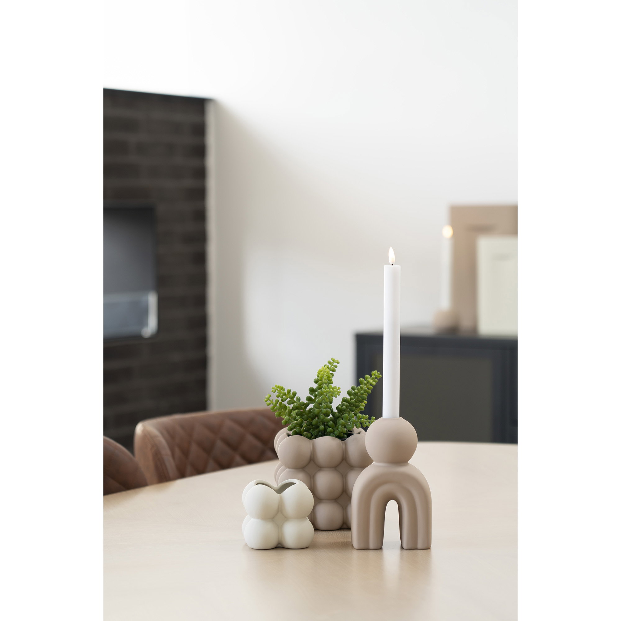 Candle holder