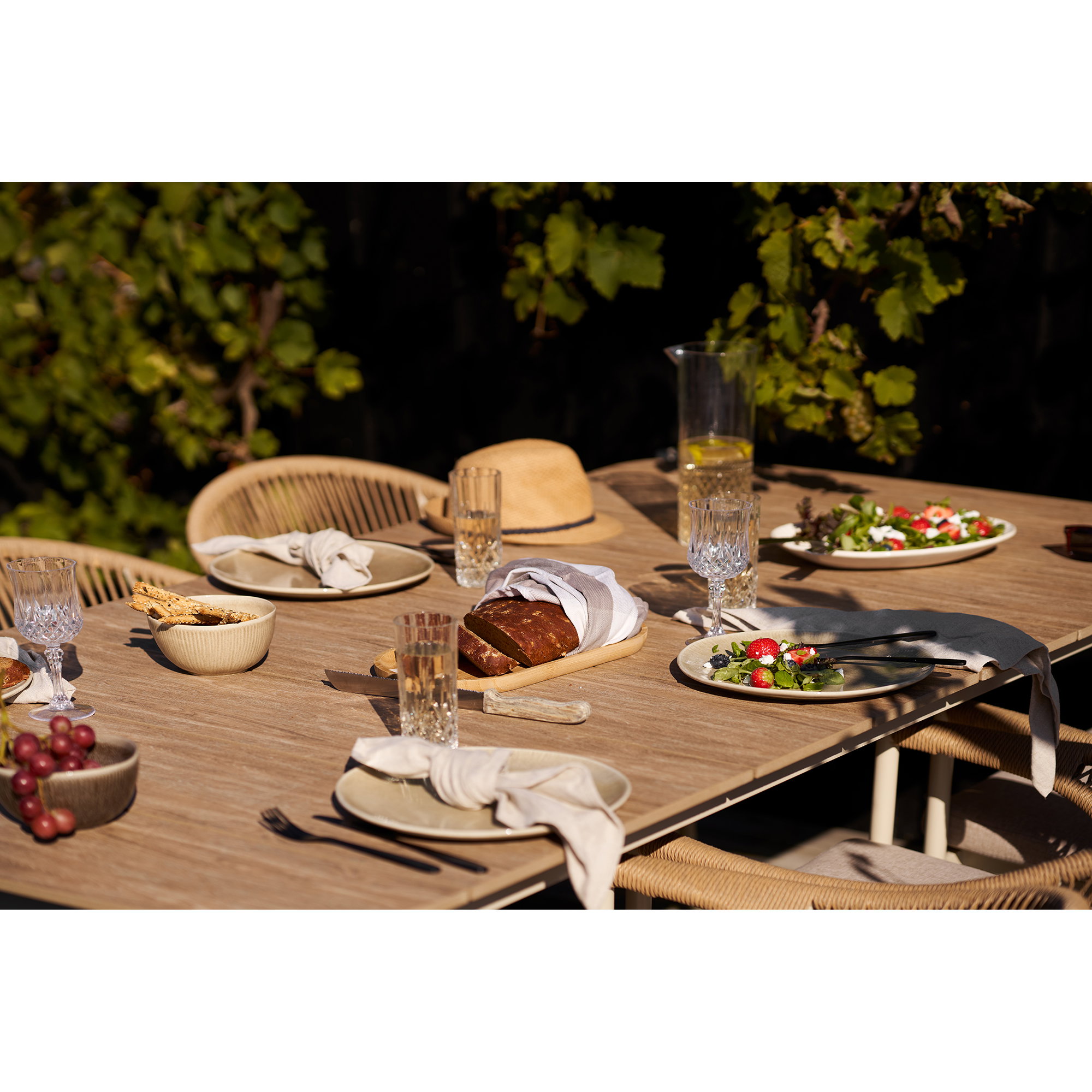 Viola Dinner Plate