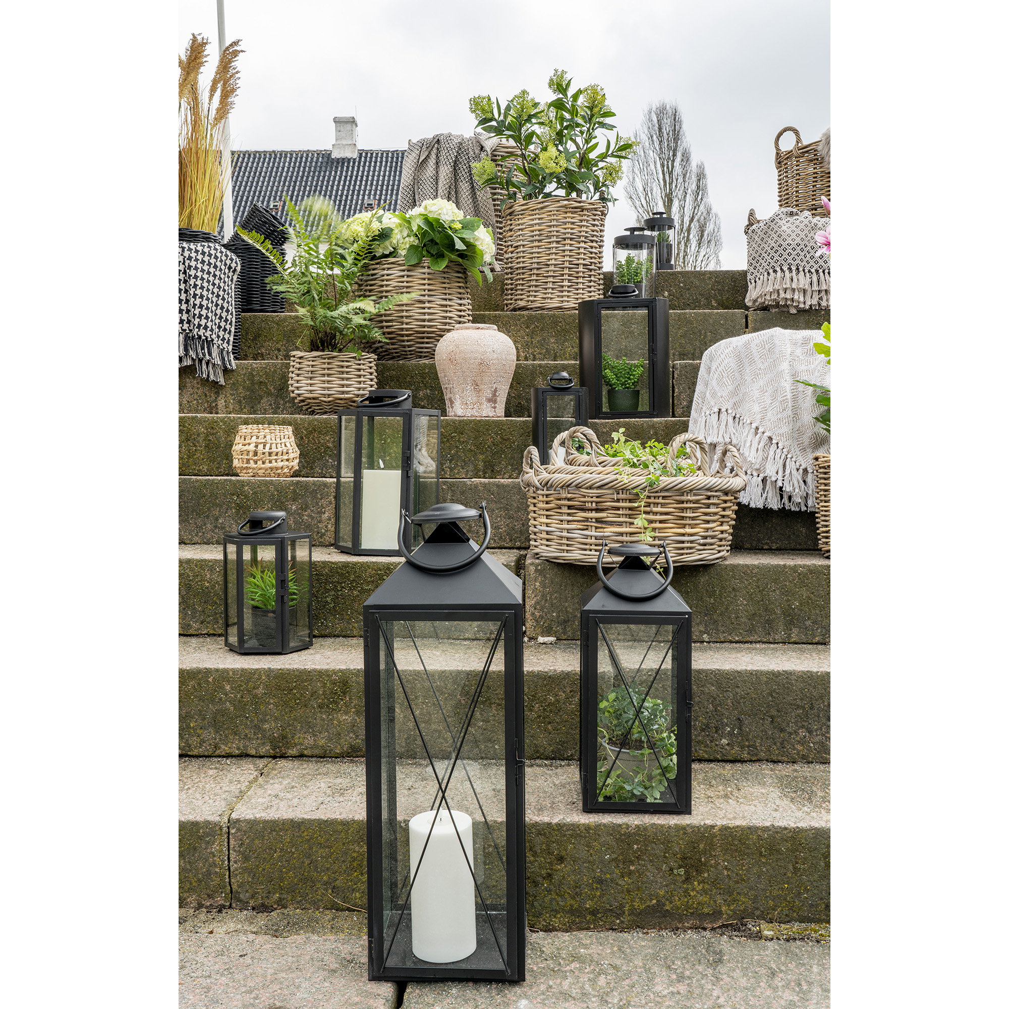 Casa Lanterns