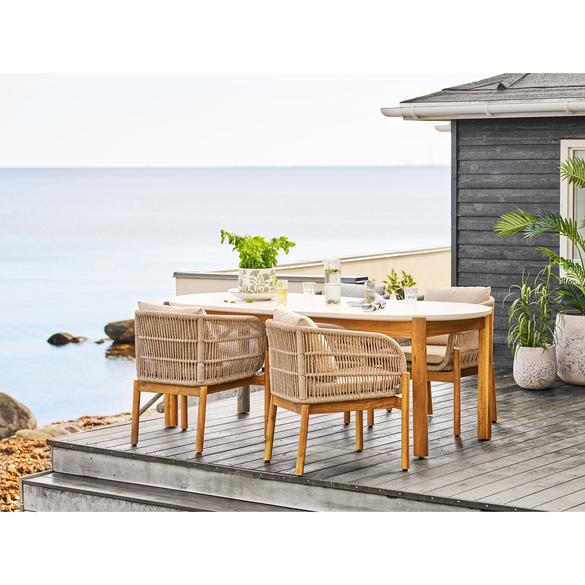Terracina Dining Table