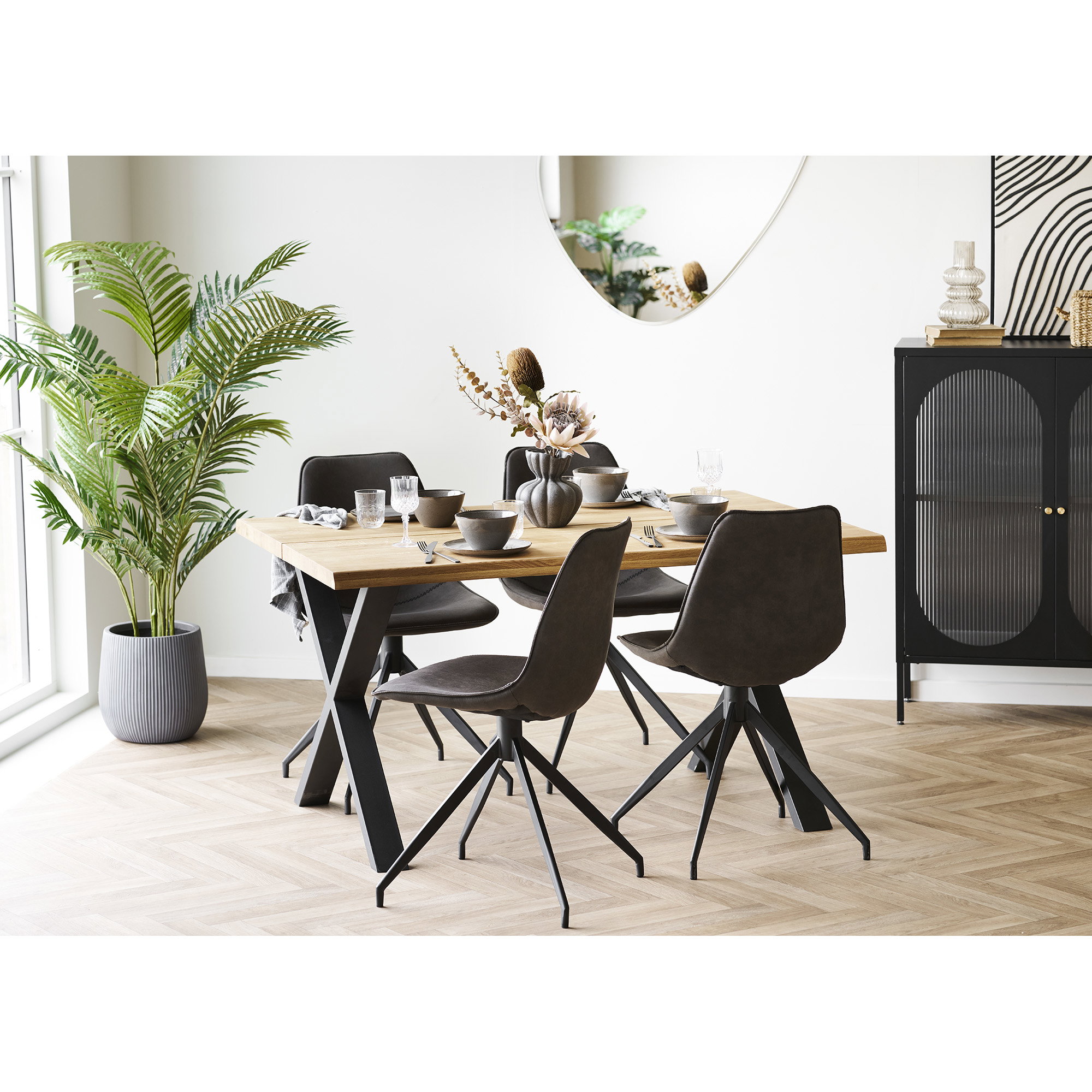Toulon and Monaco Dining Set