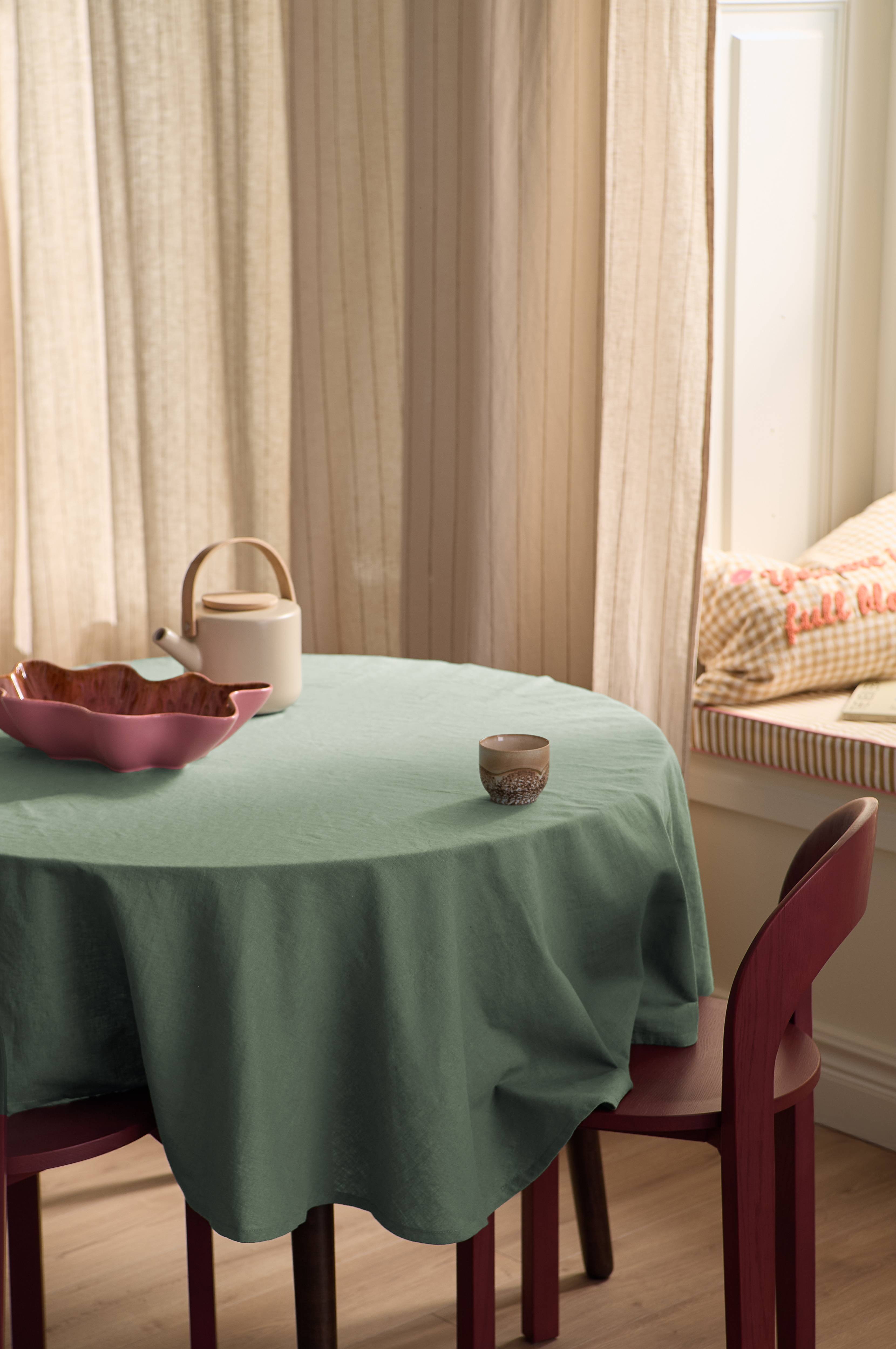 Duk Elly i resirkulert halvlinne Ø 150 cm