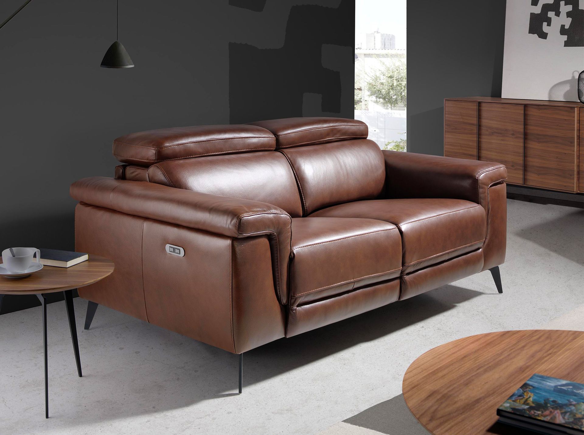 2 seater relaxation sofa in brown leather