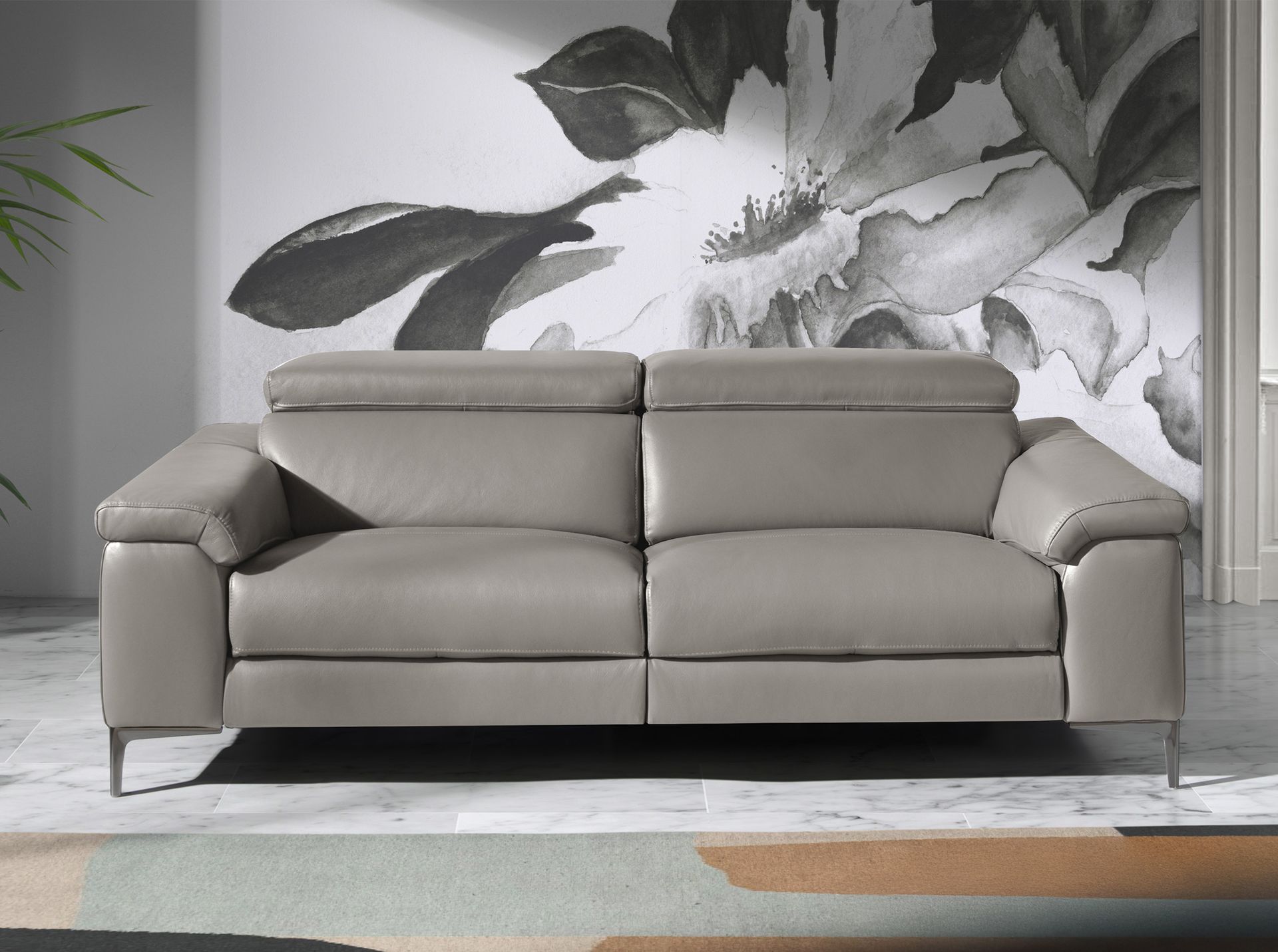 3 seater relaxation sofa in dark grey leather