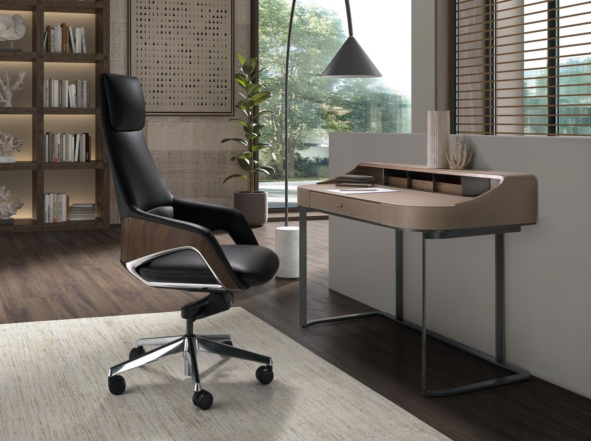 Black leatherette Swivel Office Chair