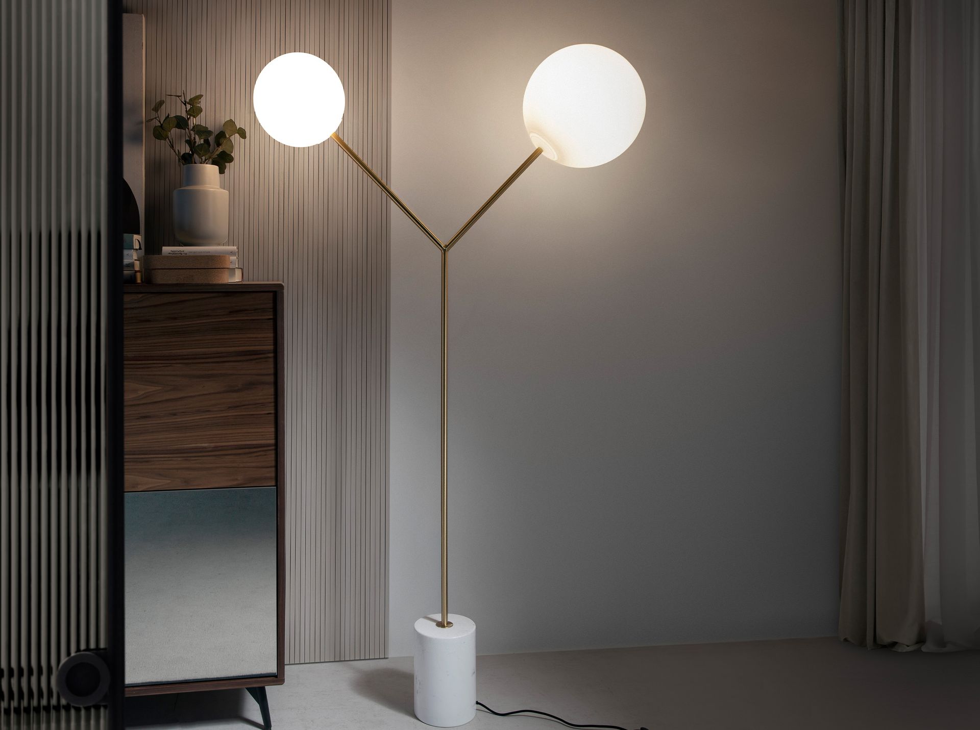 Floor lamp in white marble, golden steel and white glass
