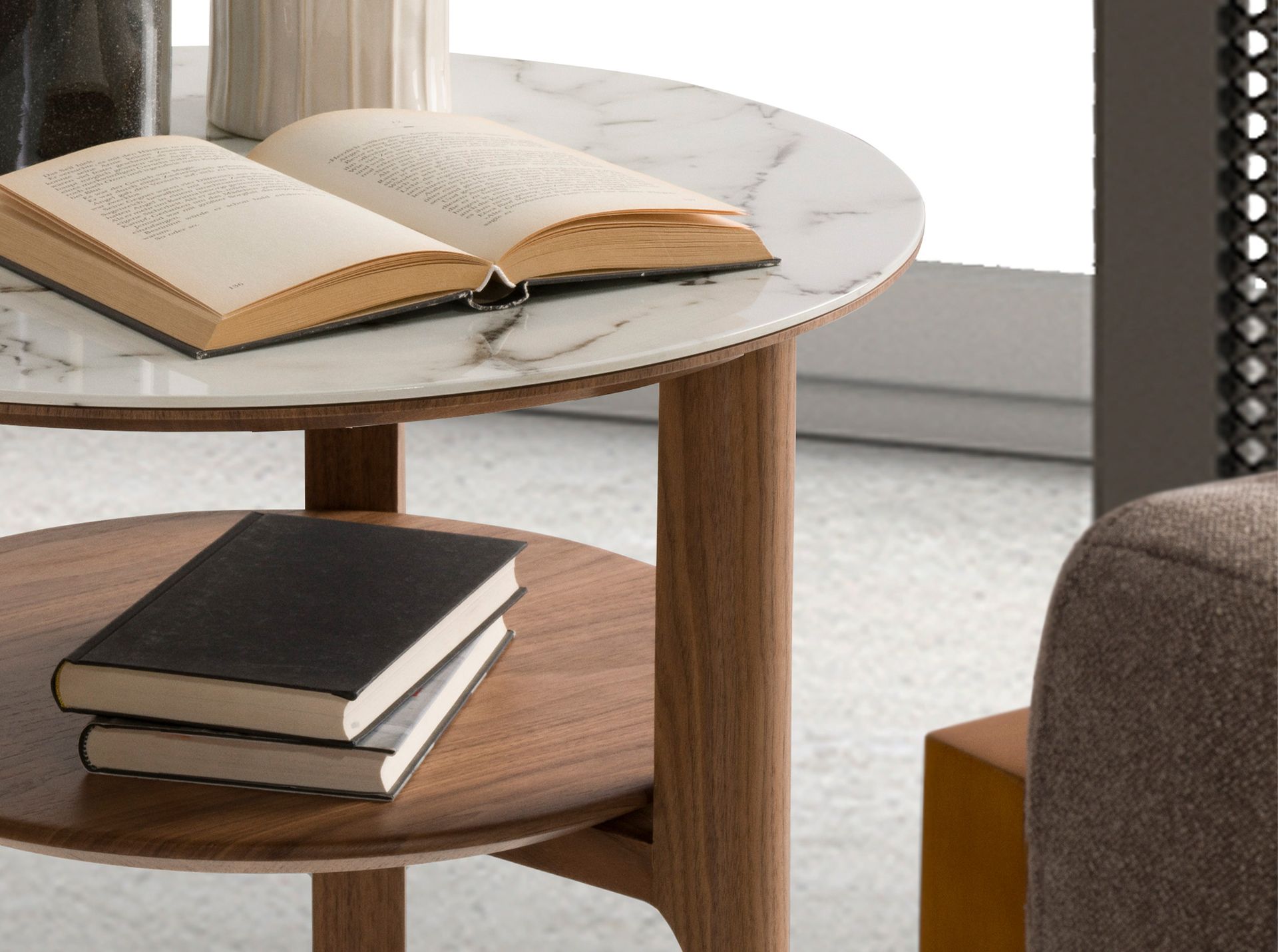 Round side table in marble-effect glass and walnut