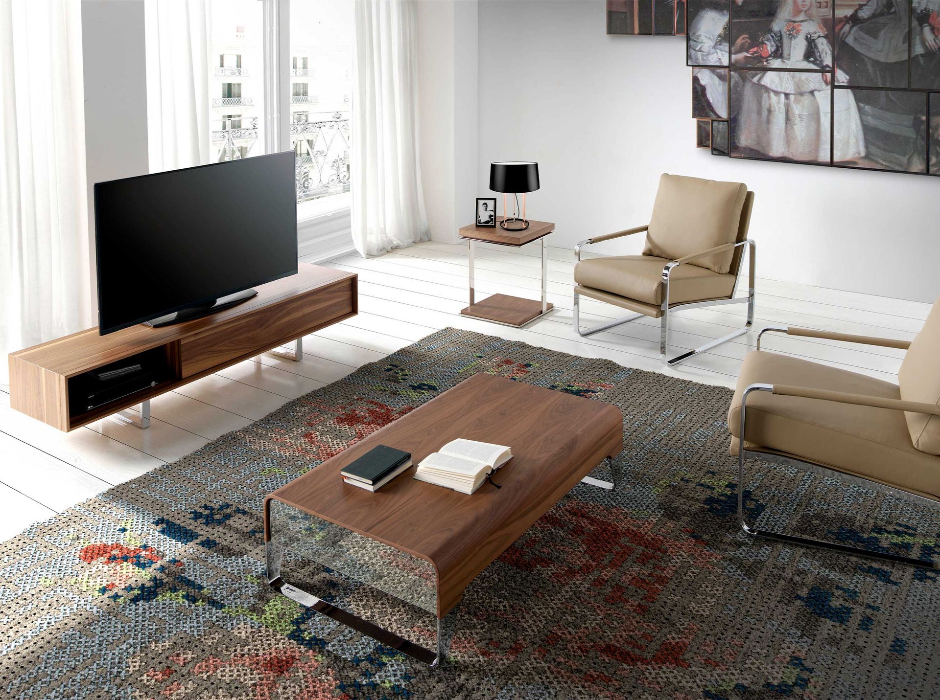 Rectangular coffee table walnut and chrome-plated steel