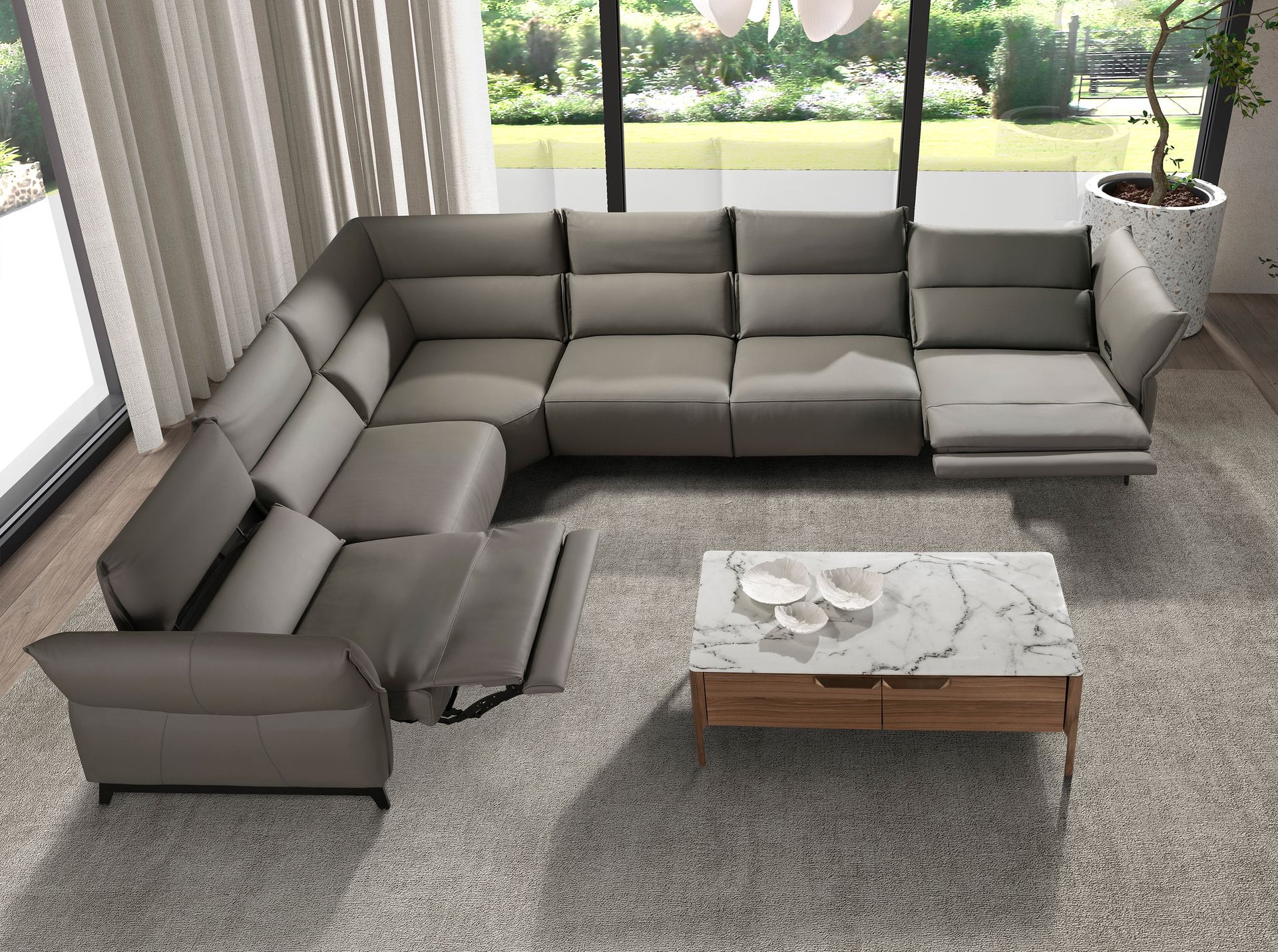 Rectangular glass coffee table imitating marble and walnut