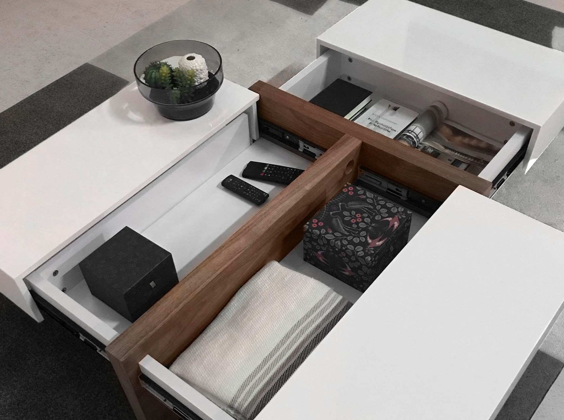 Rectangular white and walnut wood coffee table
