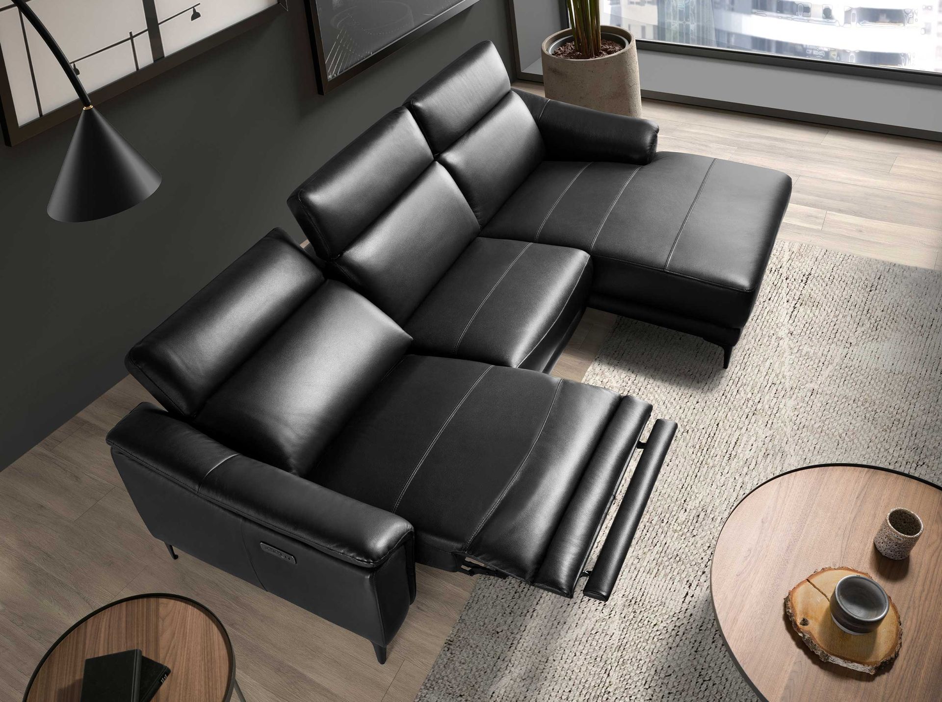 Right chaise longue relaxation sofa in black leather
