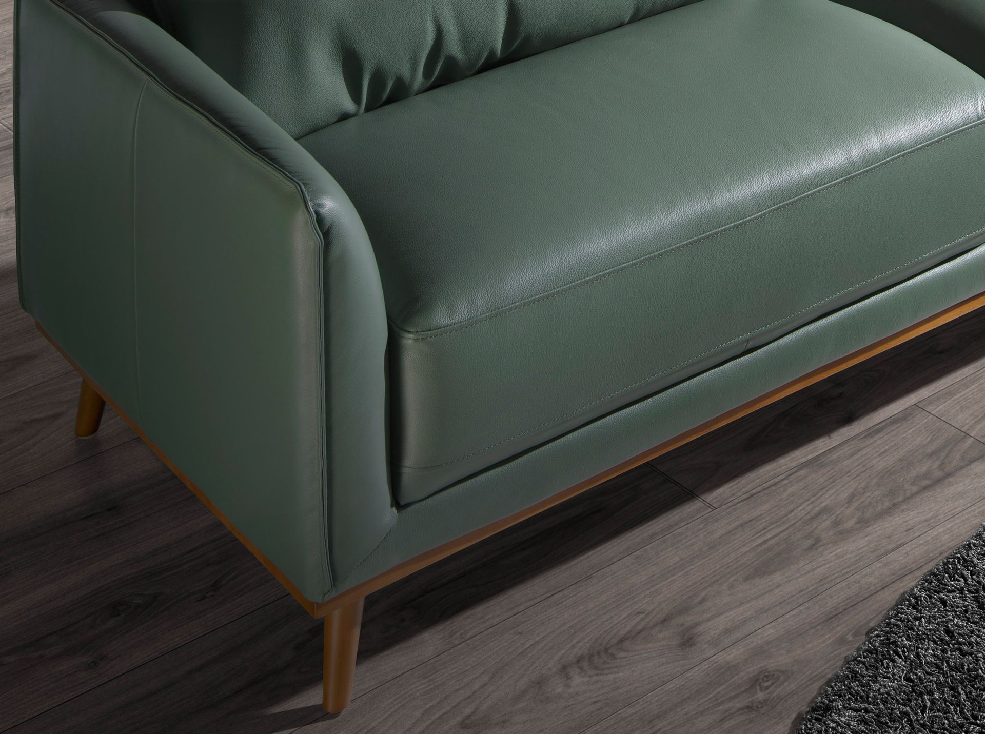 Right chaise longue sofa in green leather