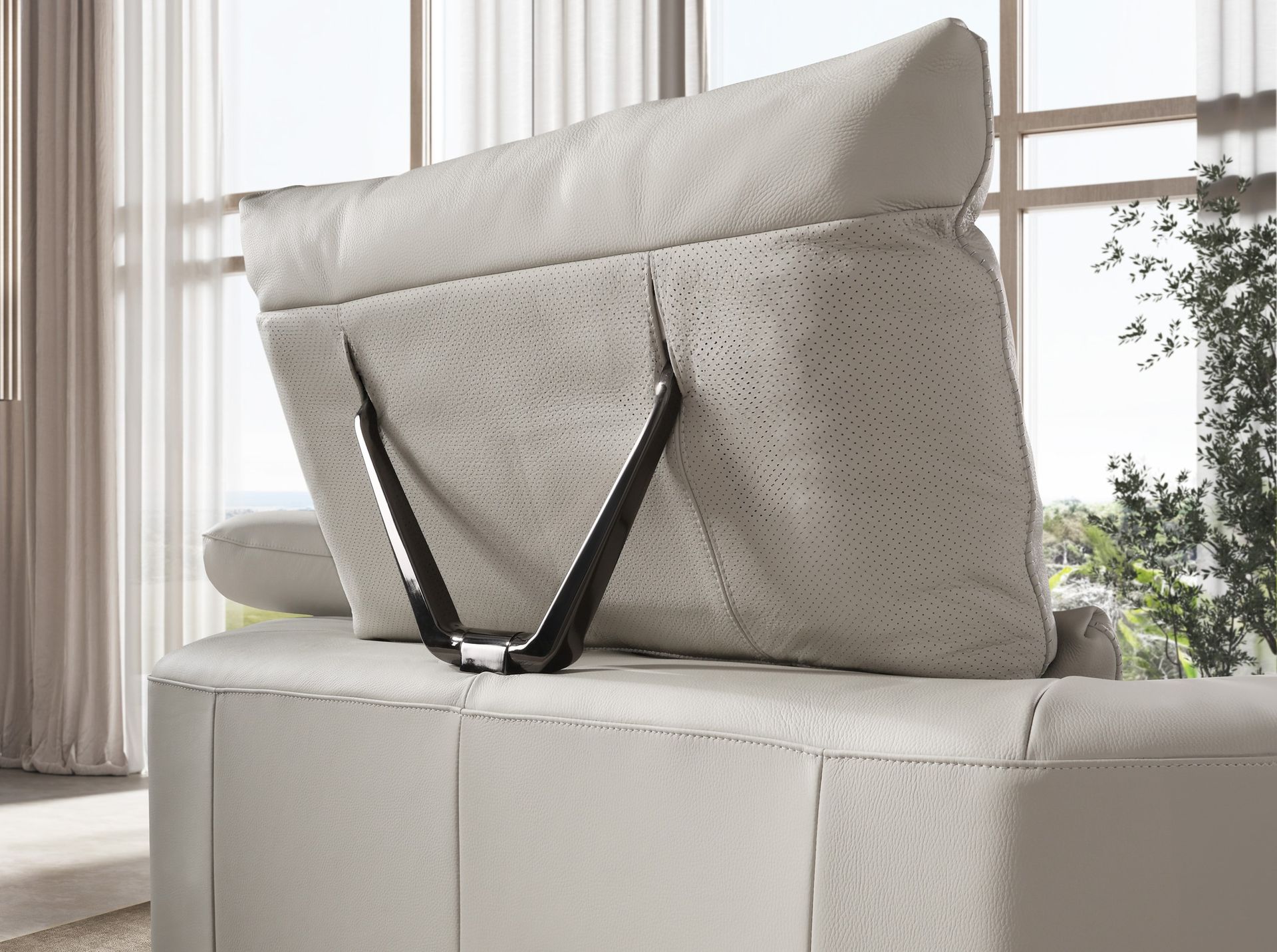 Right chaise longue sofa in light grey leather