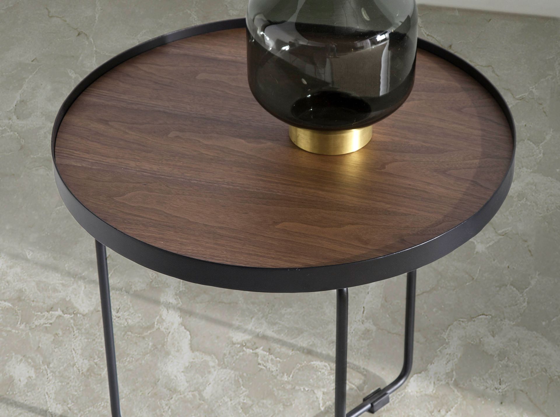 Round corner table walnut and black steel