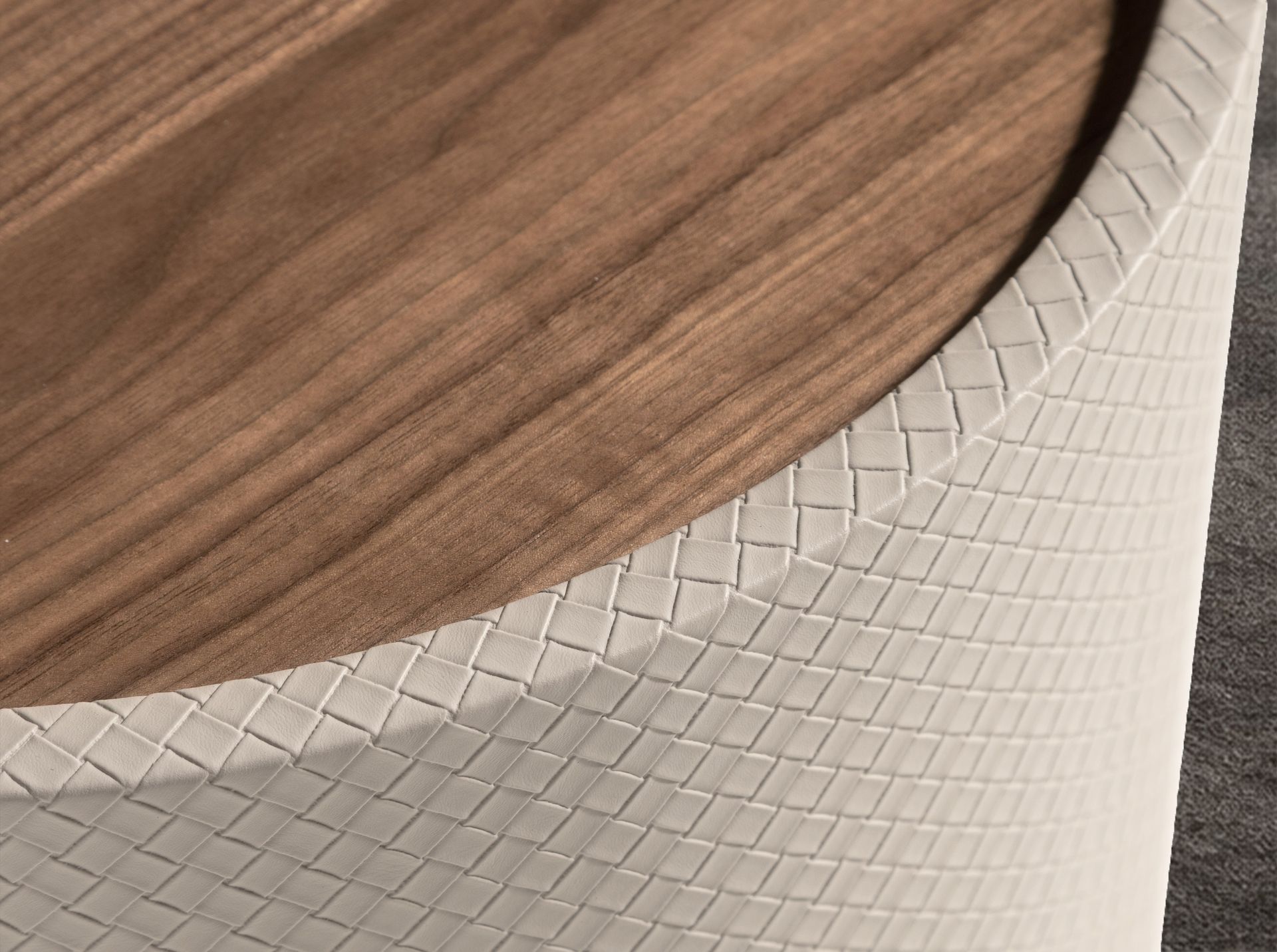 Round side table in walnut, walnut and wood upholstered in sand-coloured leatherette