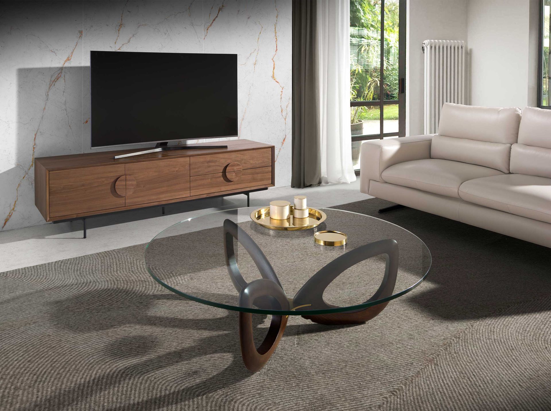 Round tempered glass and walnut coffee table