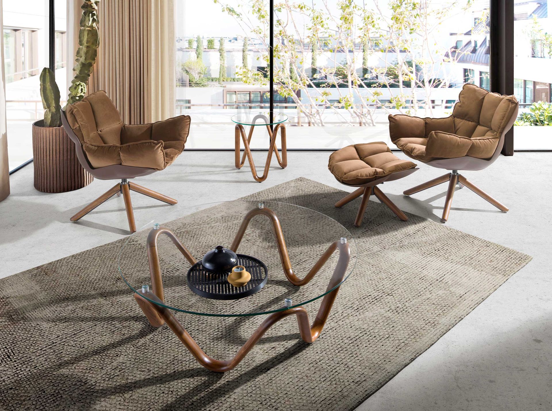 Round tempered glass and walnut round coffee table