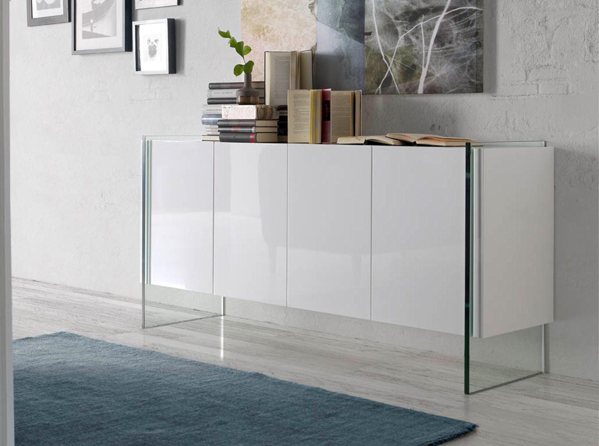 Sideboard white wood and tempered glass