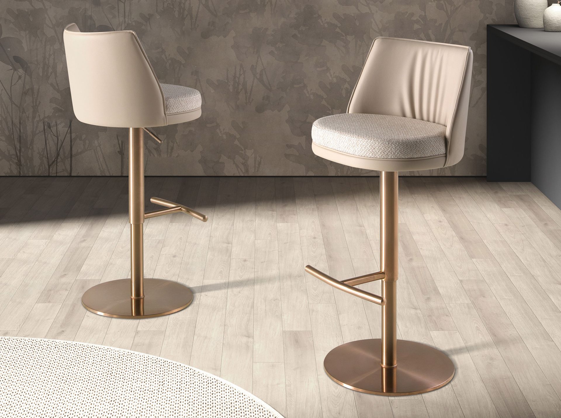 Swivel stool in cream marbled fabric and cream leatherette