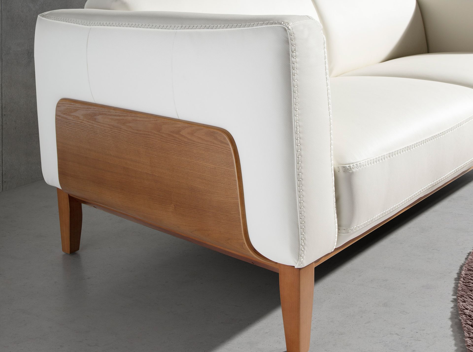 White leather 2-seater sofa